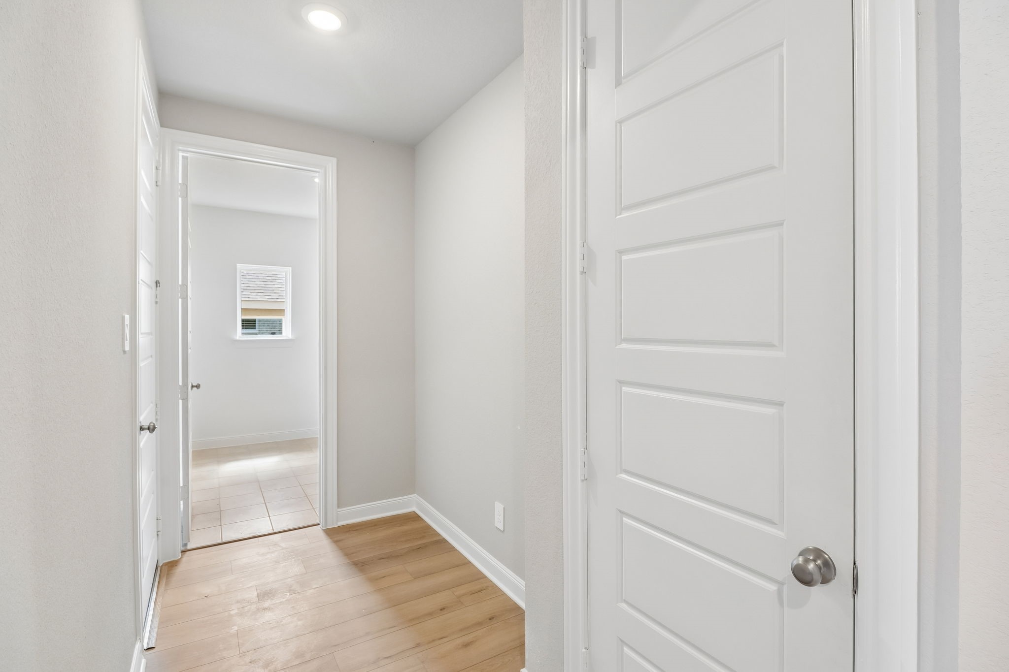 17817 Stone Terrace Lane Property Photo 4