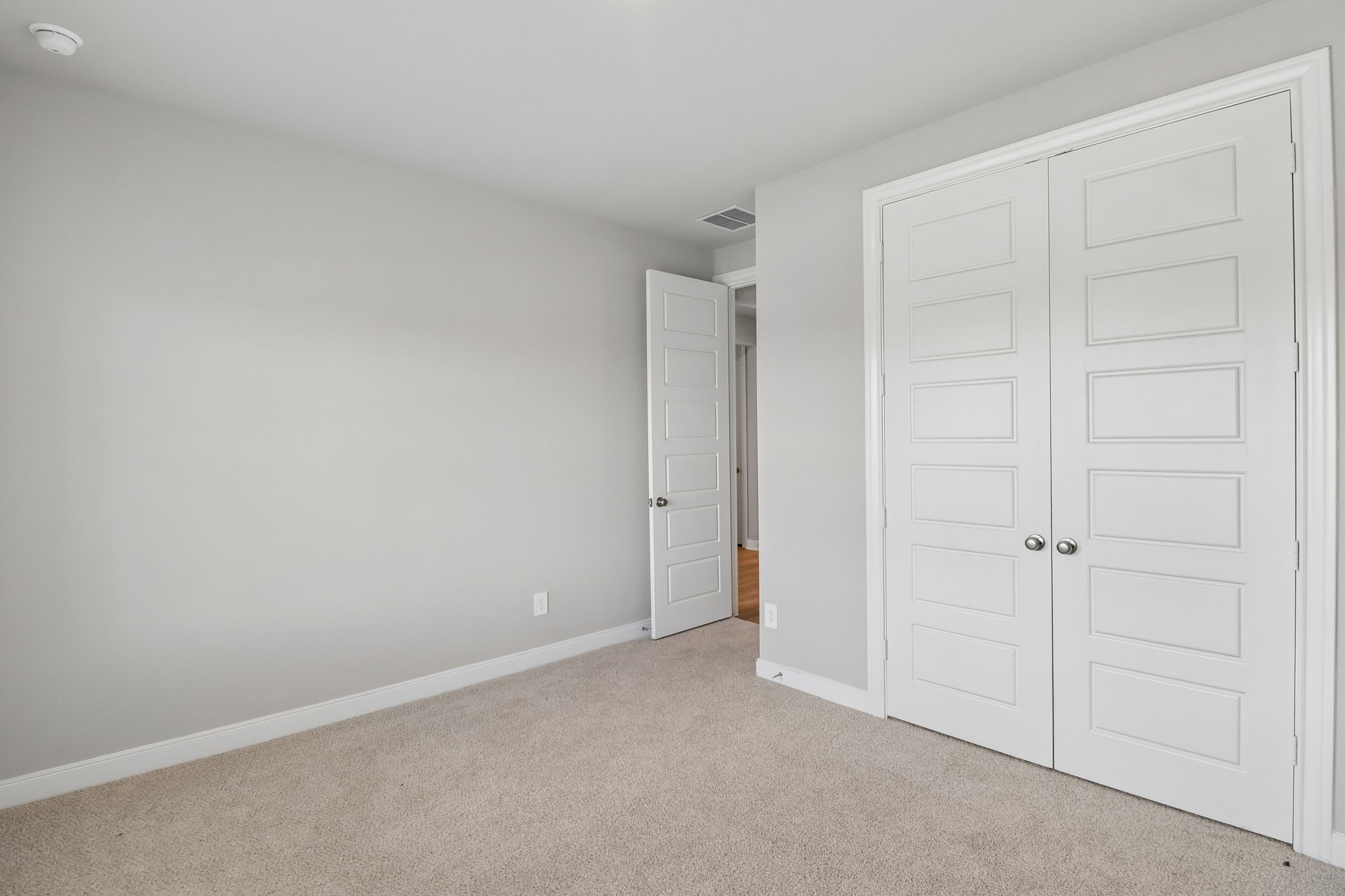 17817 Stone Terrace Lane Property Photo 7