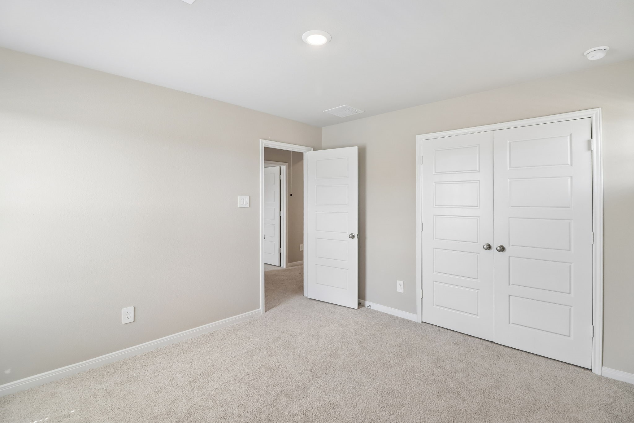 17817 Stone Terrace Lane Property Photo 15
