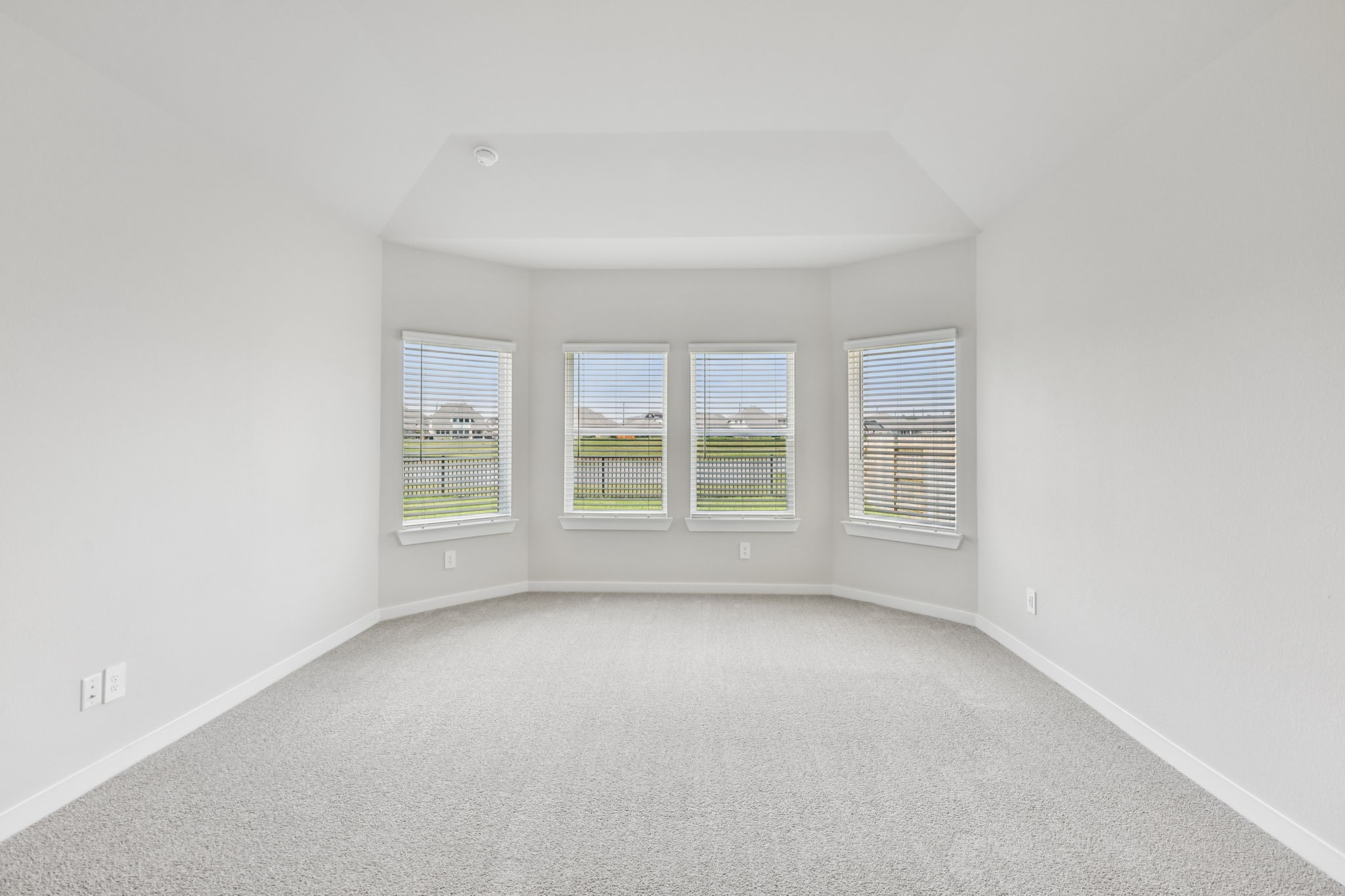 17817 Stone Terrace Lane Property Photo 26