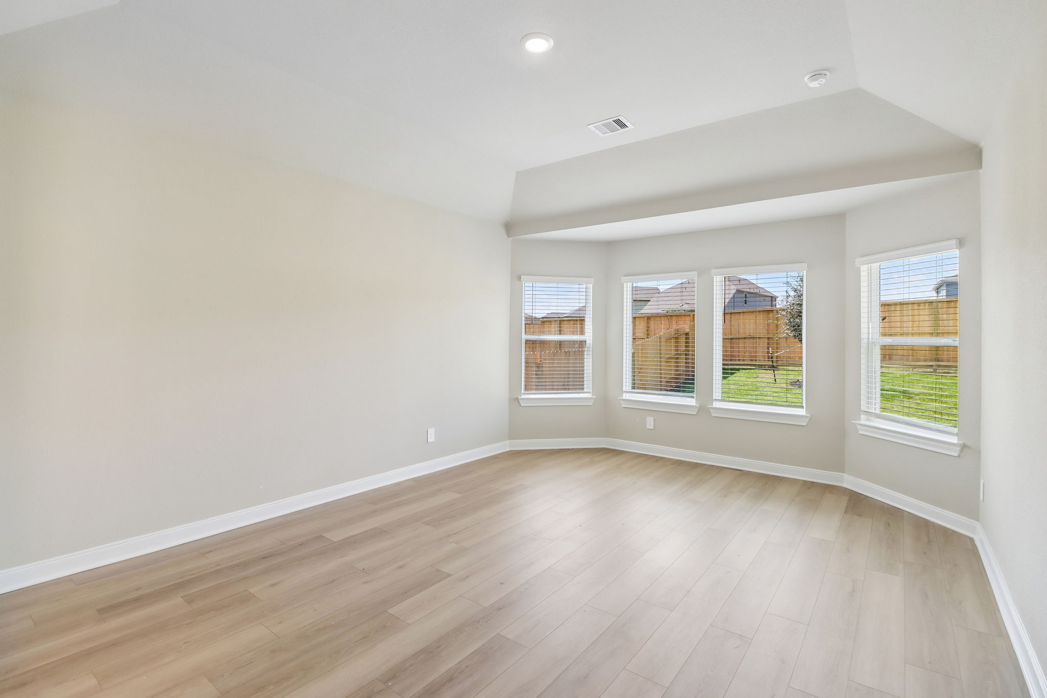 17817 Stone Terrace Lane Property Photo 37
