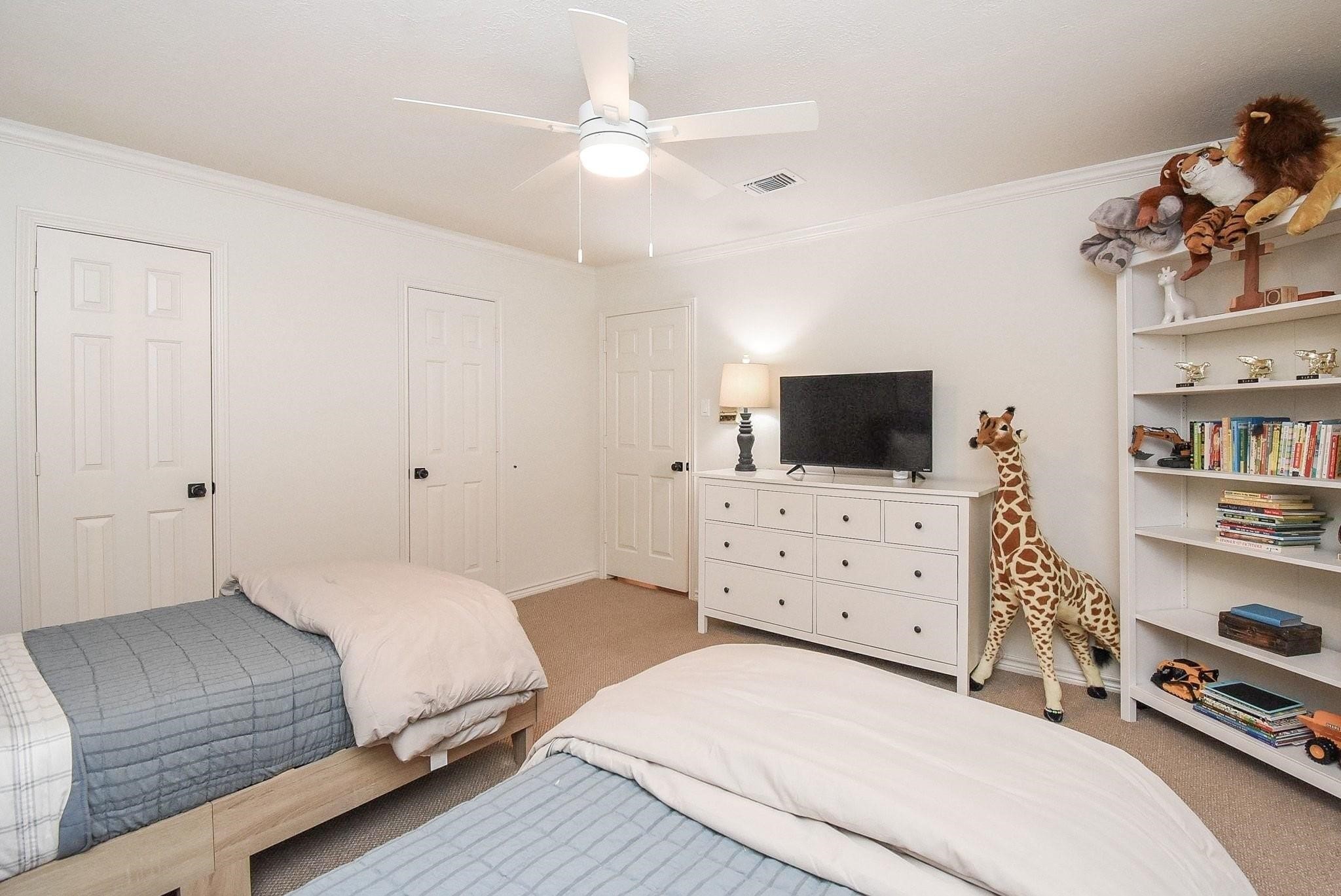 12911 Kathy Lane Property Photo 29
