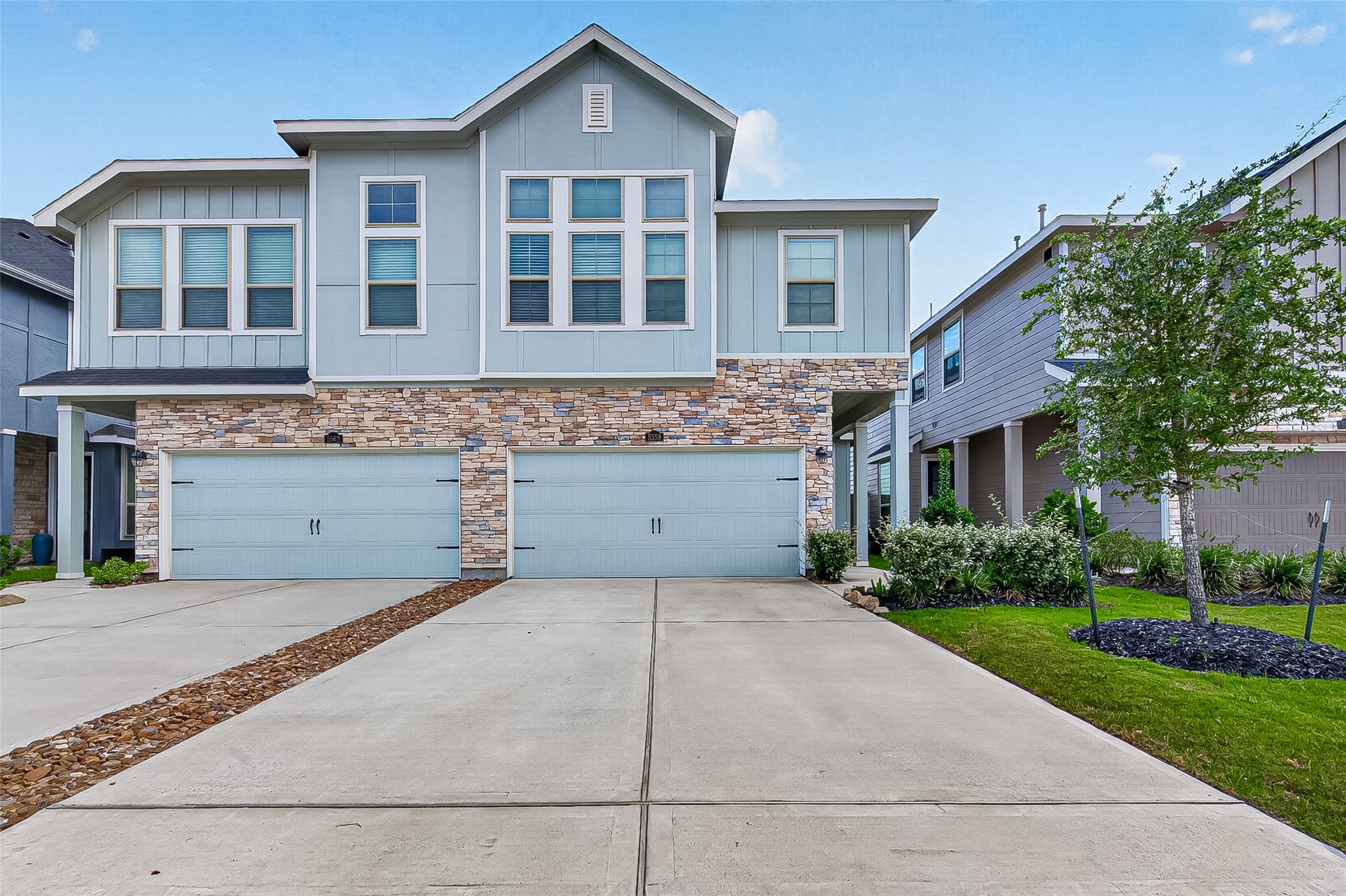 5558 Amber Brook Lane Property Photo 1