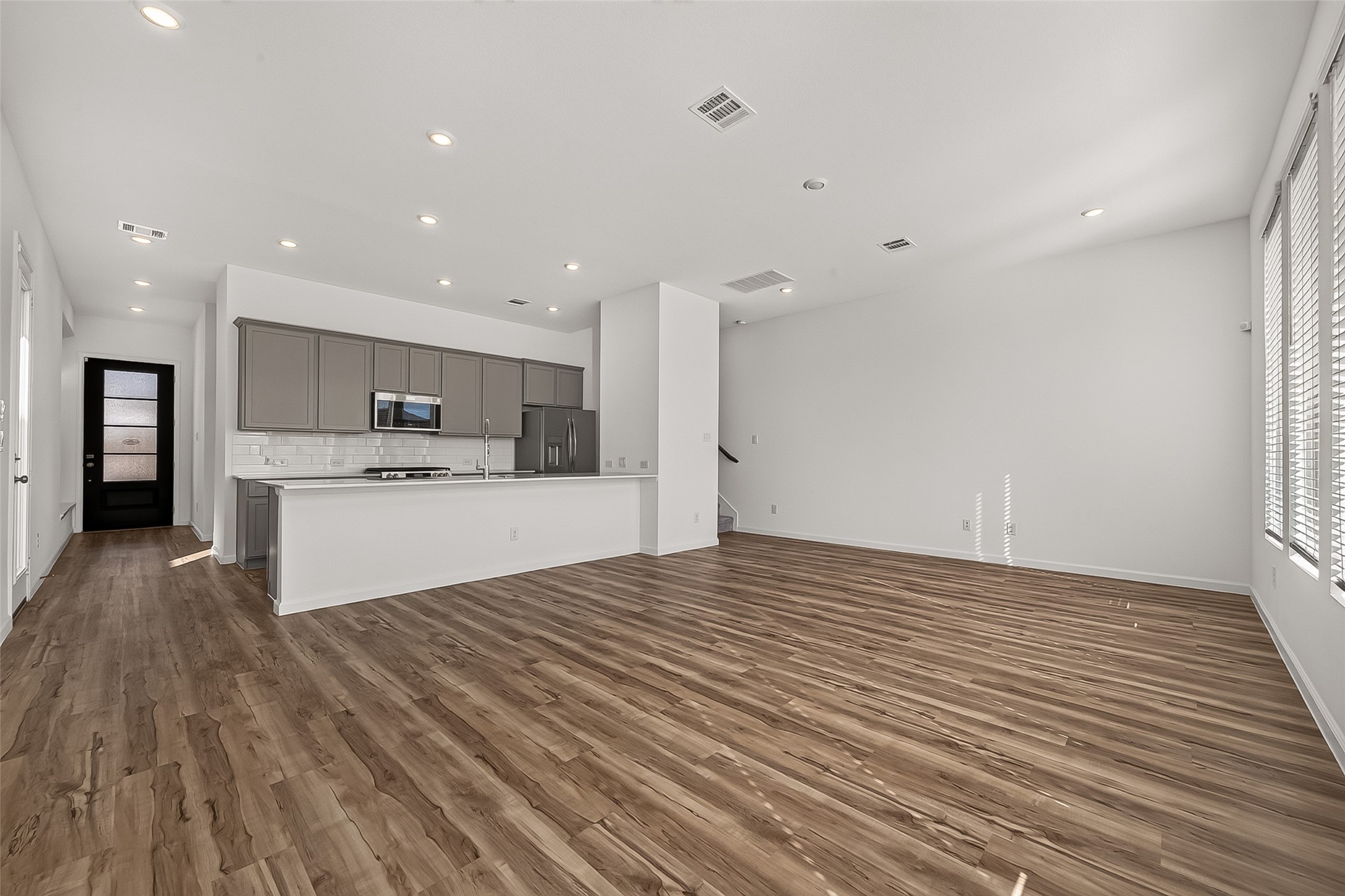 5558 Amber Brook Lane Property Photo 13