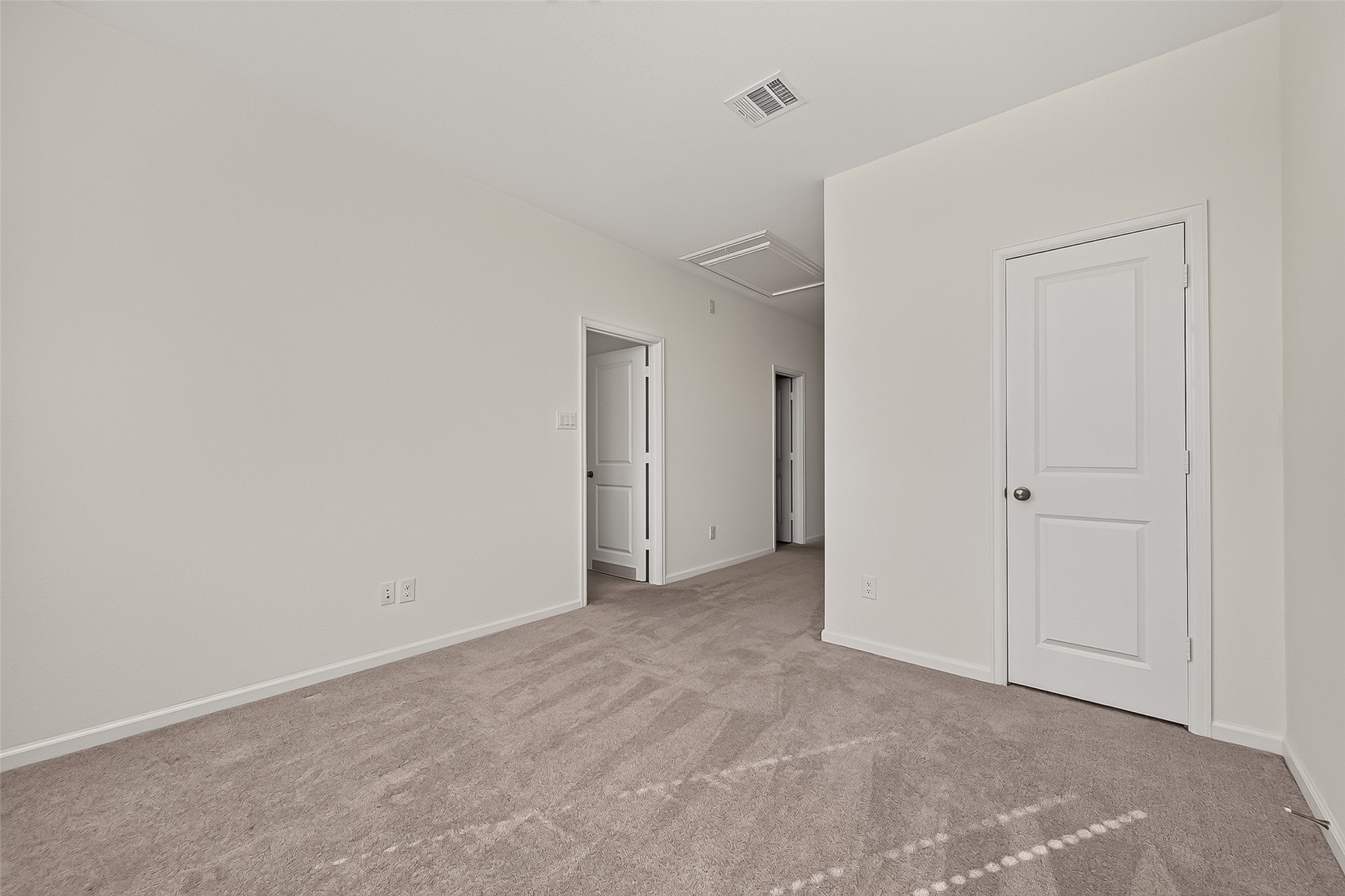 5558 Amber Brook Lane Property Photo 32