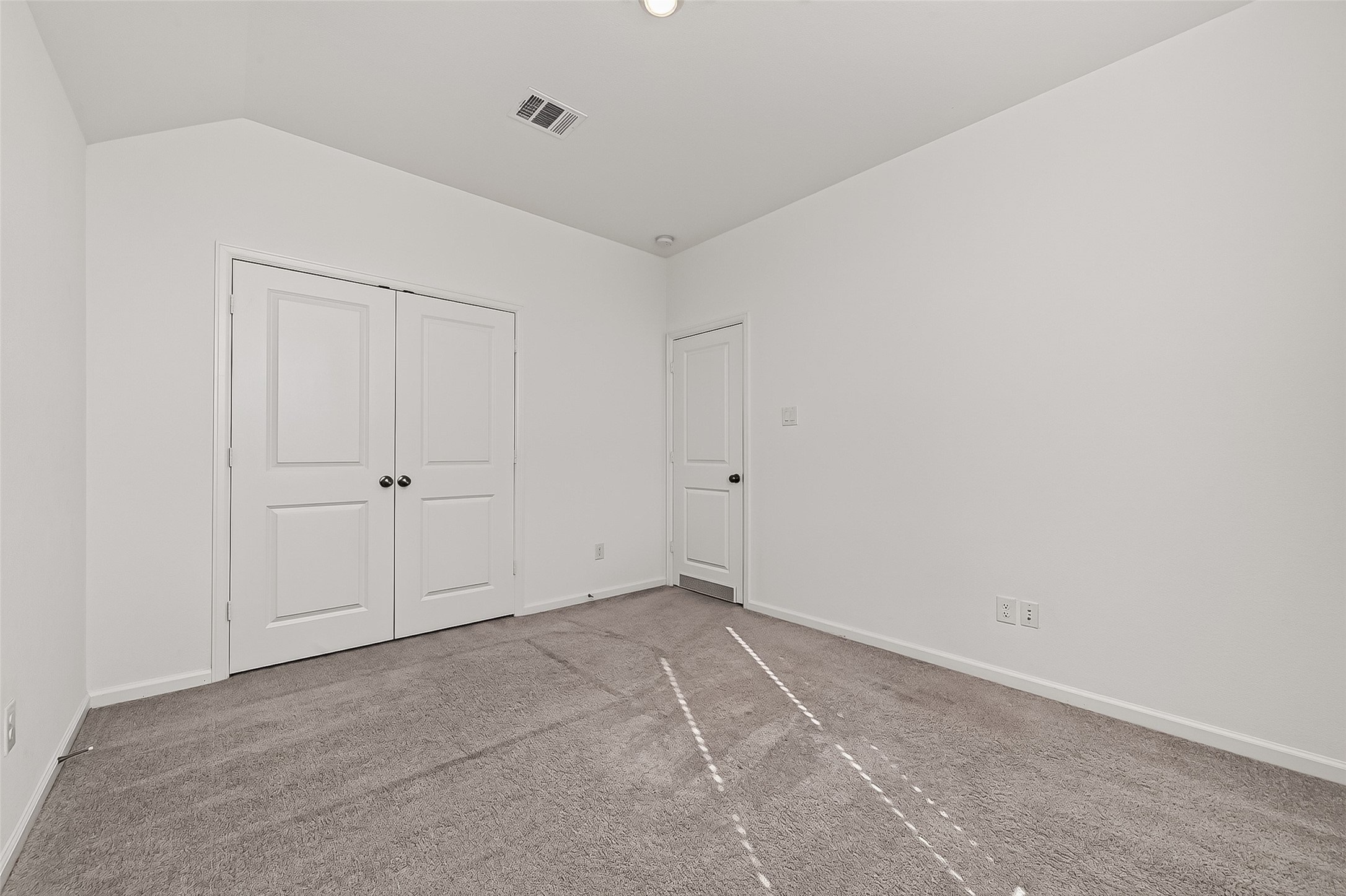 5558 Amber Brook Lane Property Photo 34