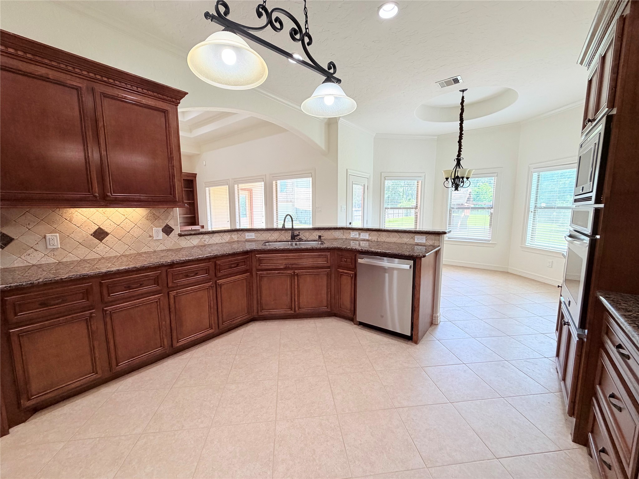 23052 Volga Drive Property Photo 20