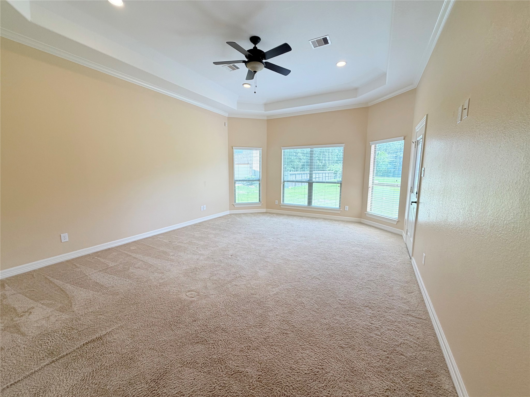 23052 Volga Drive Property Photo 24