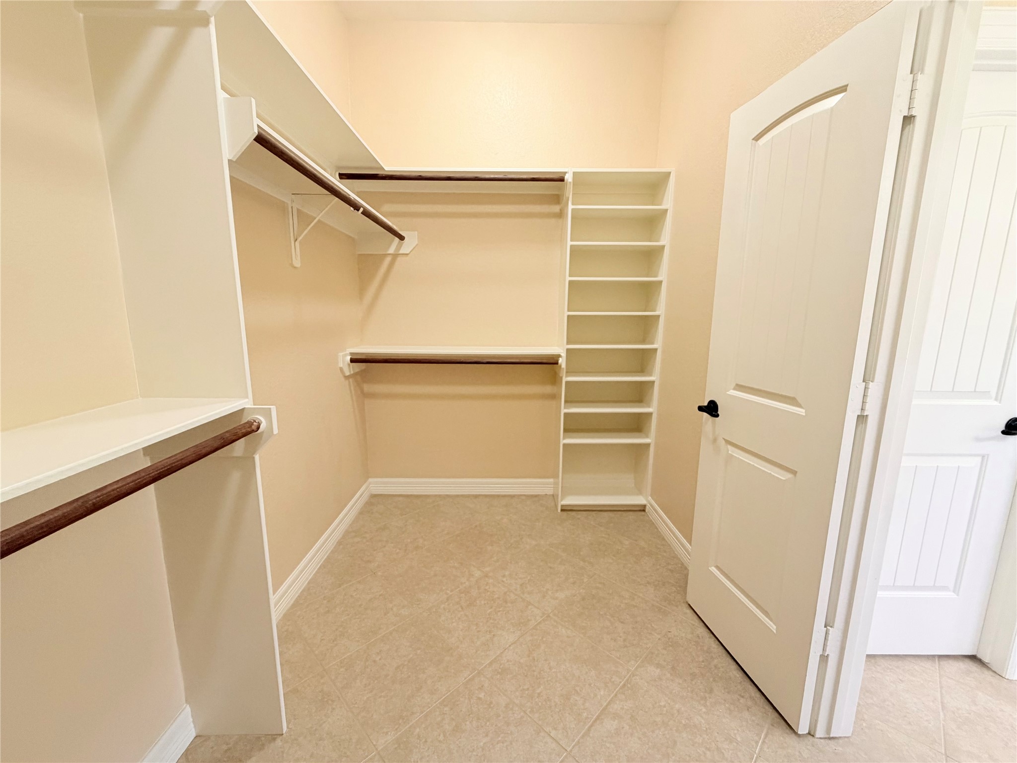 23052 Volga Drive Property Photo 31