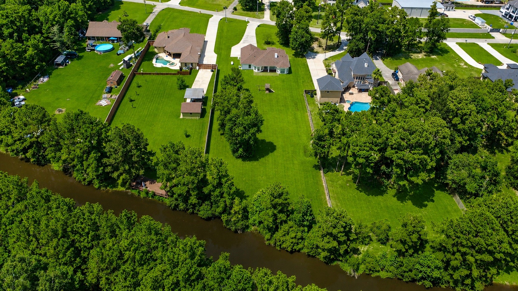 23052 Volga Drive Property Photo 42