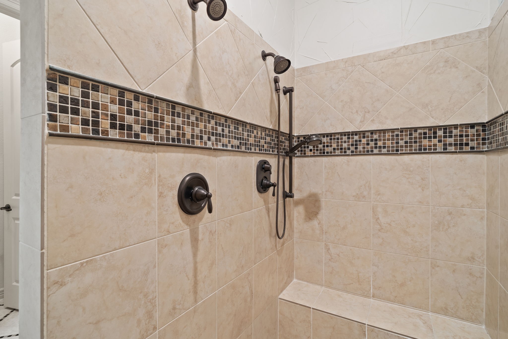 19414 Water Bridge Drive Property Photo 24