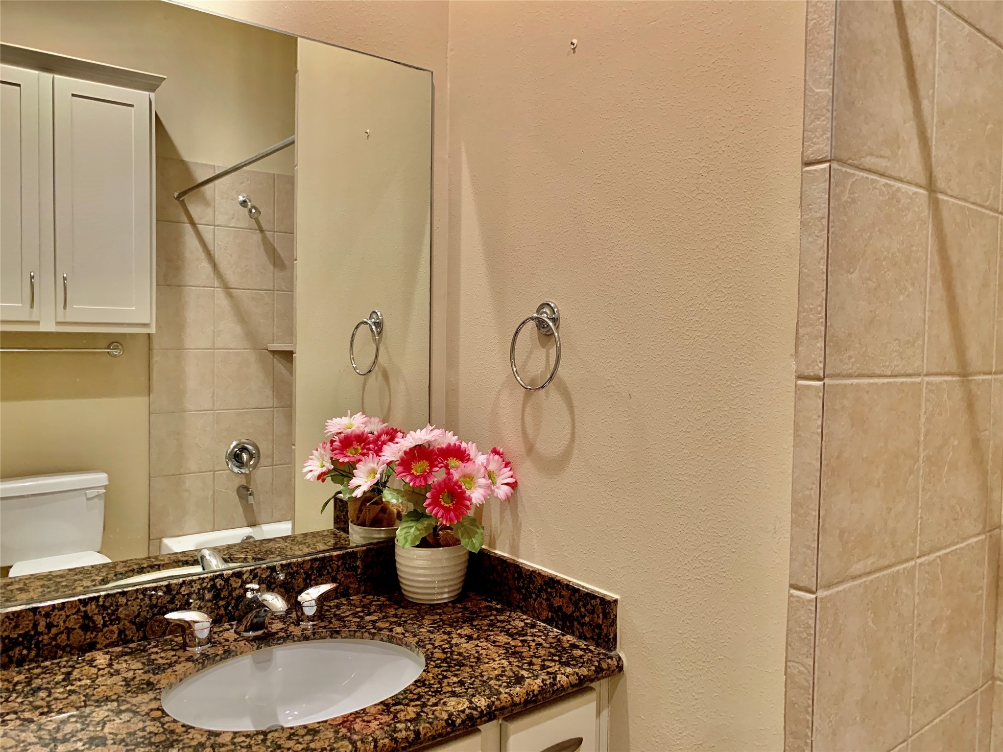 5231 Lillian Street Property Photo 17