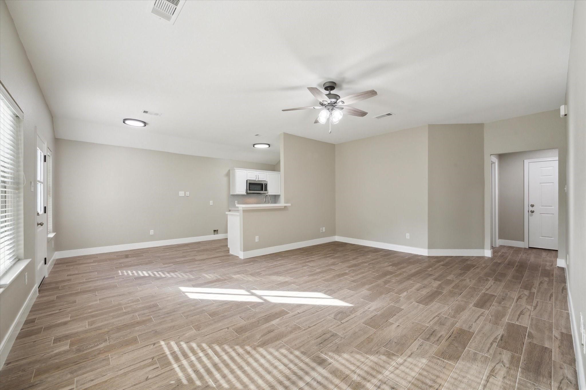 1206 Halls Bridge Property Photo 3