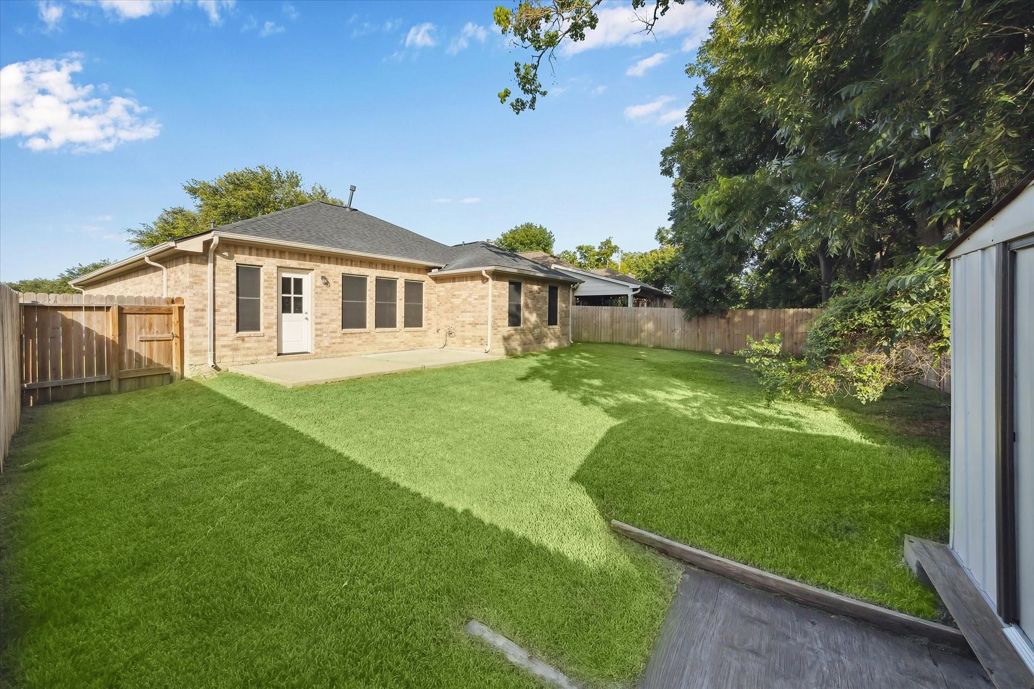 1206 Halls Bridge Property Photo 12