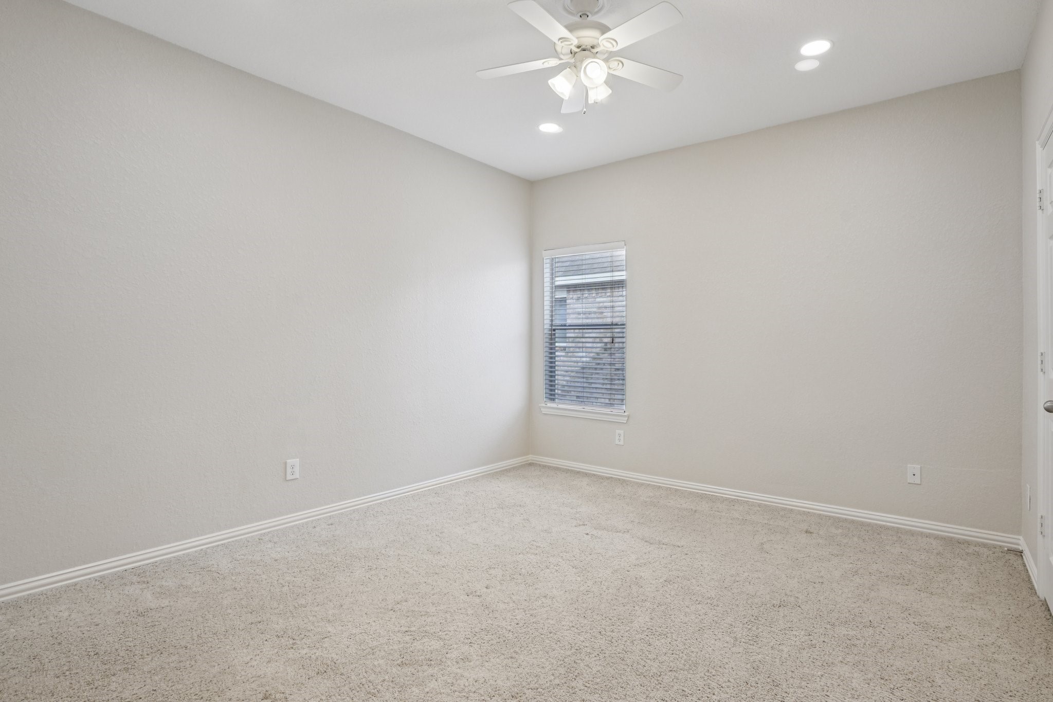 1314 Ravenel Lane Property Photo 23
