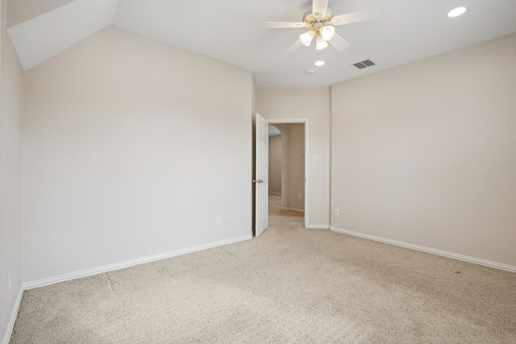 1314 Ravenel Lane Property Photo 29