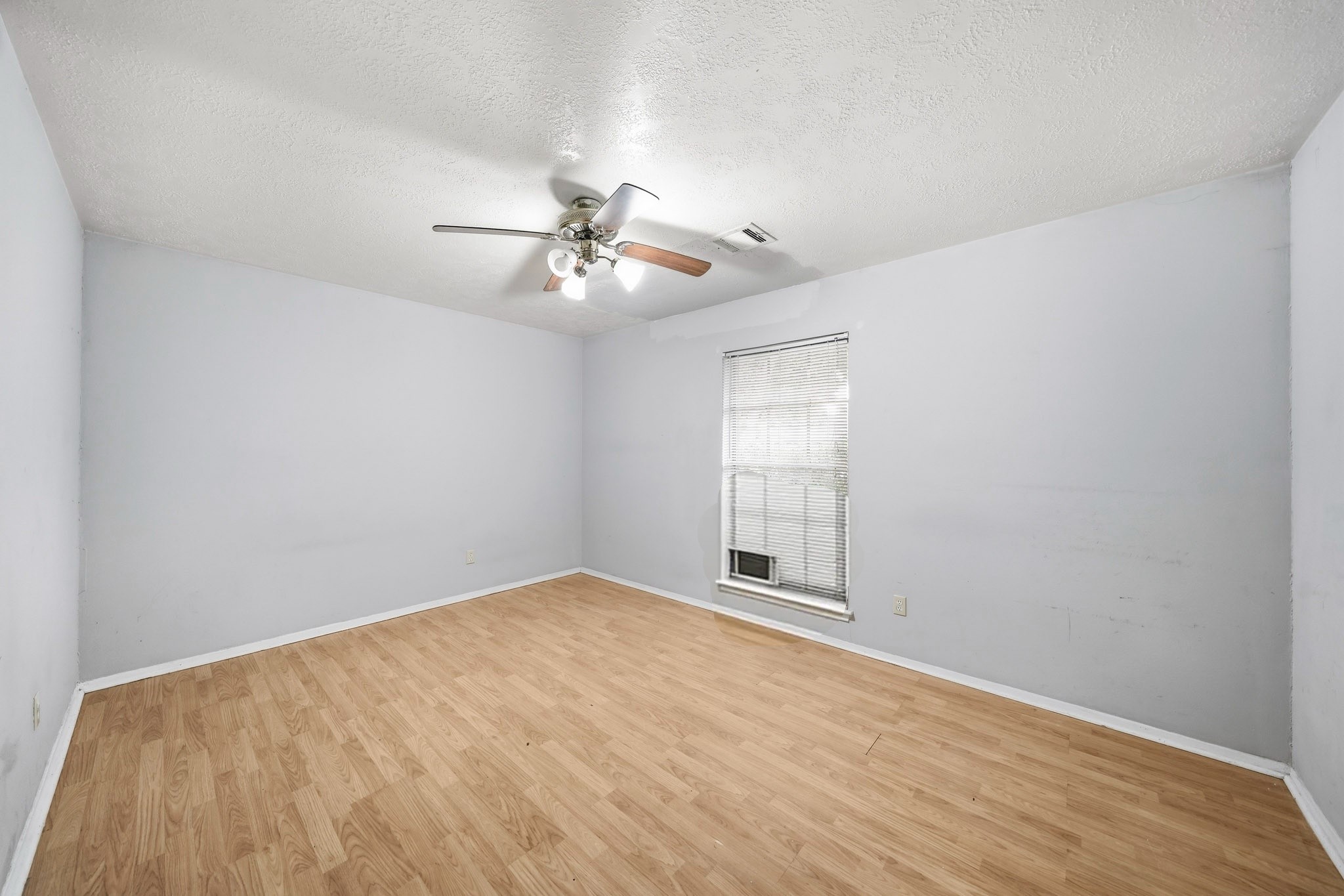 3324 Kathryn Circle Property Photo 11
