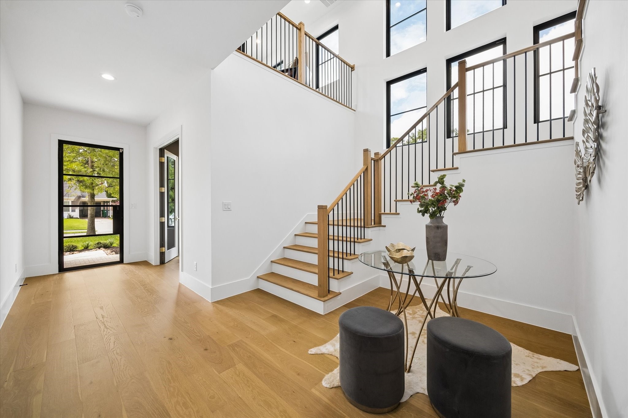 1710 Gardenia Drive Property Photo 3