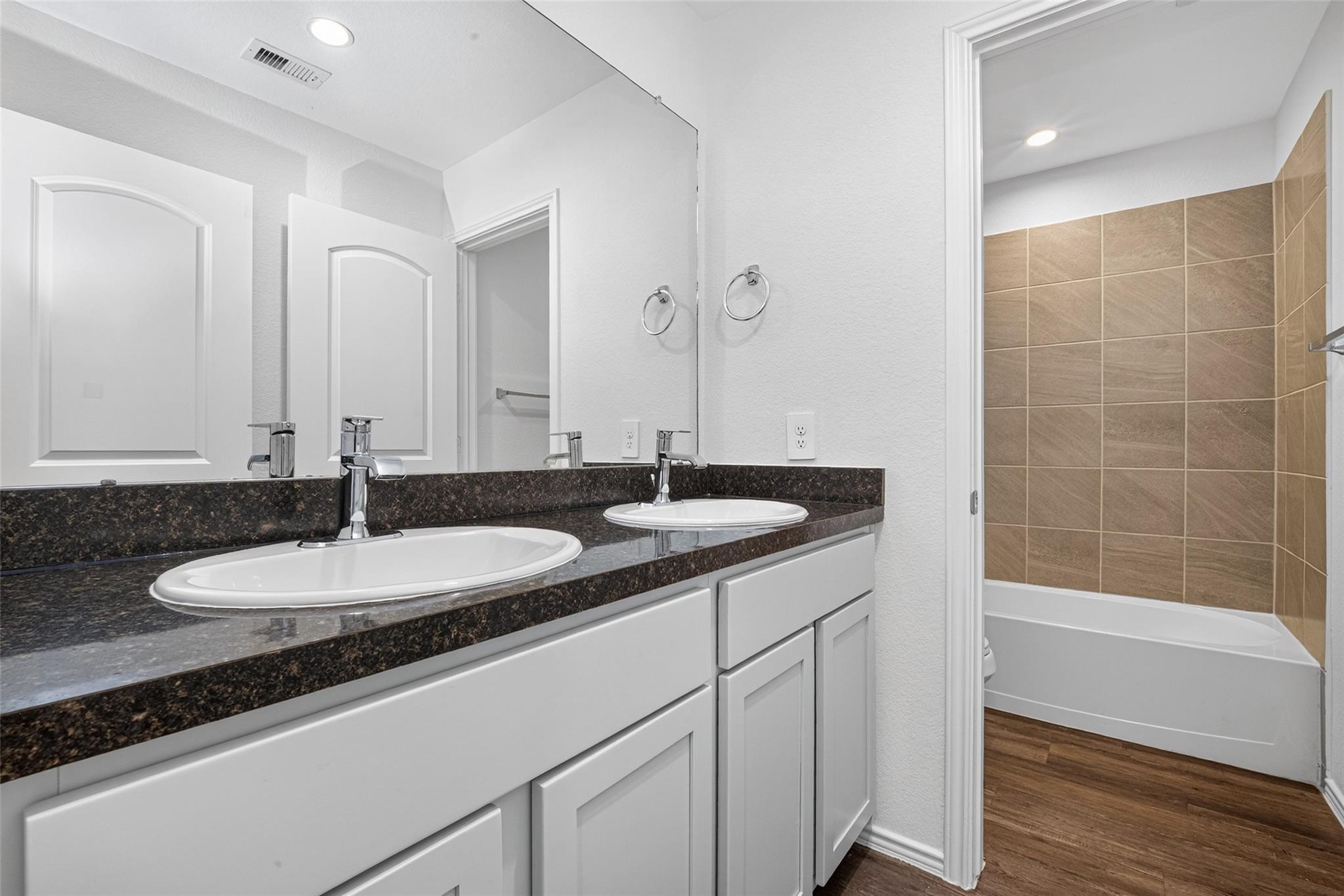 12818 Sunny Pass Property Photo 22