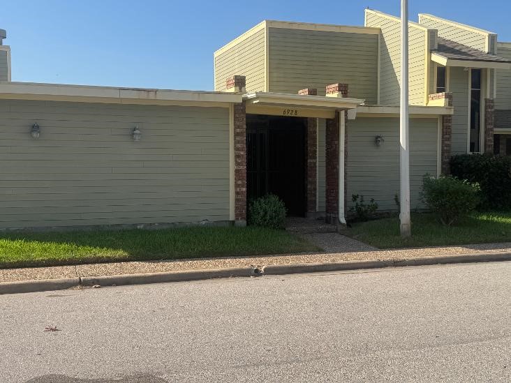 6928 Lasker Drive Property Photo 1