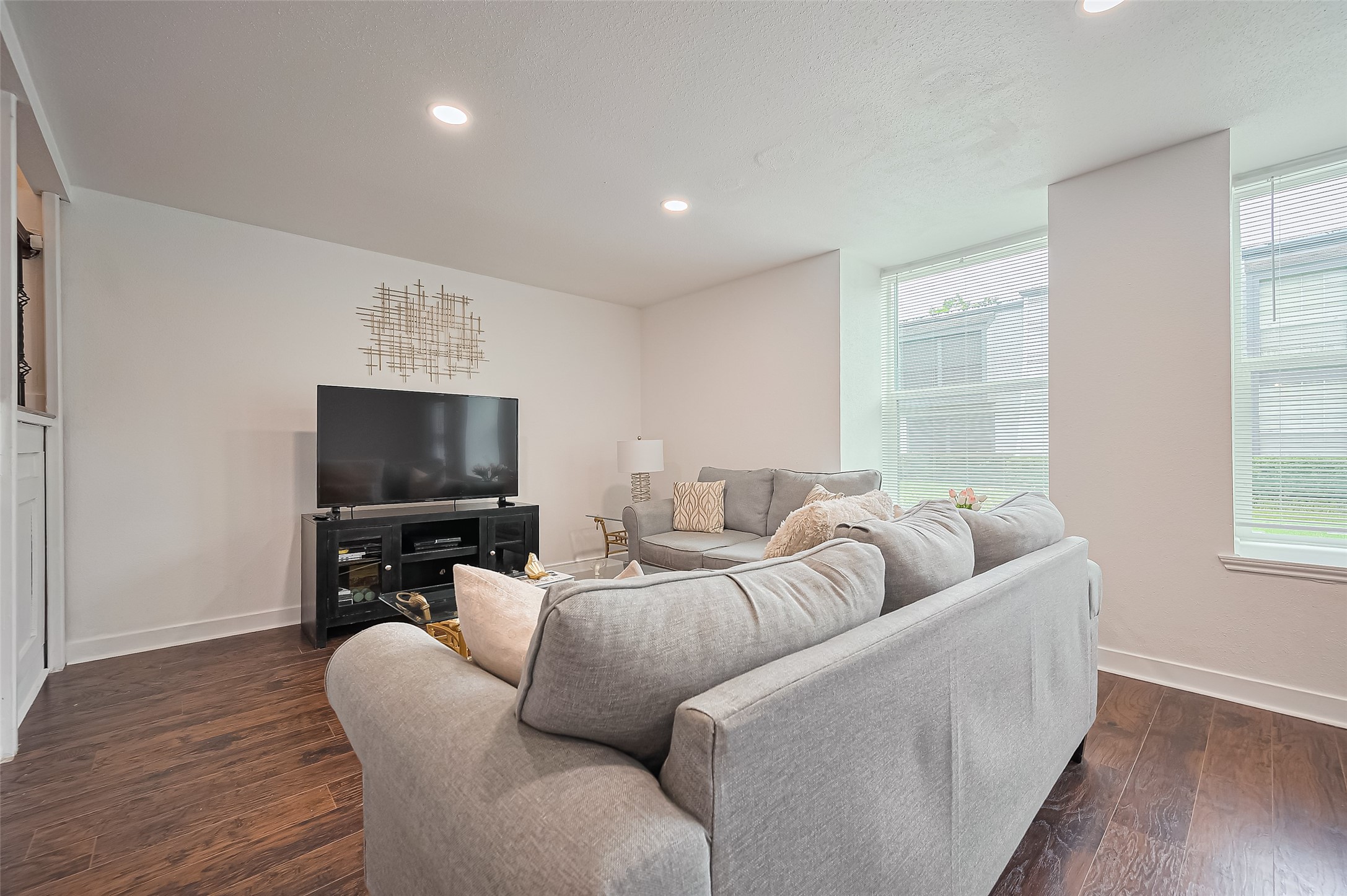 10174 Beekman Place Drive Property Photo 5