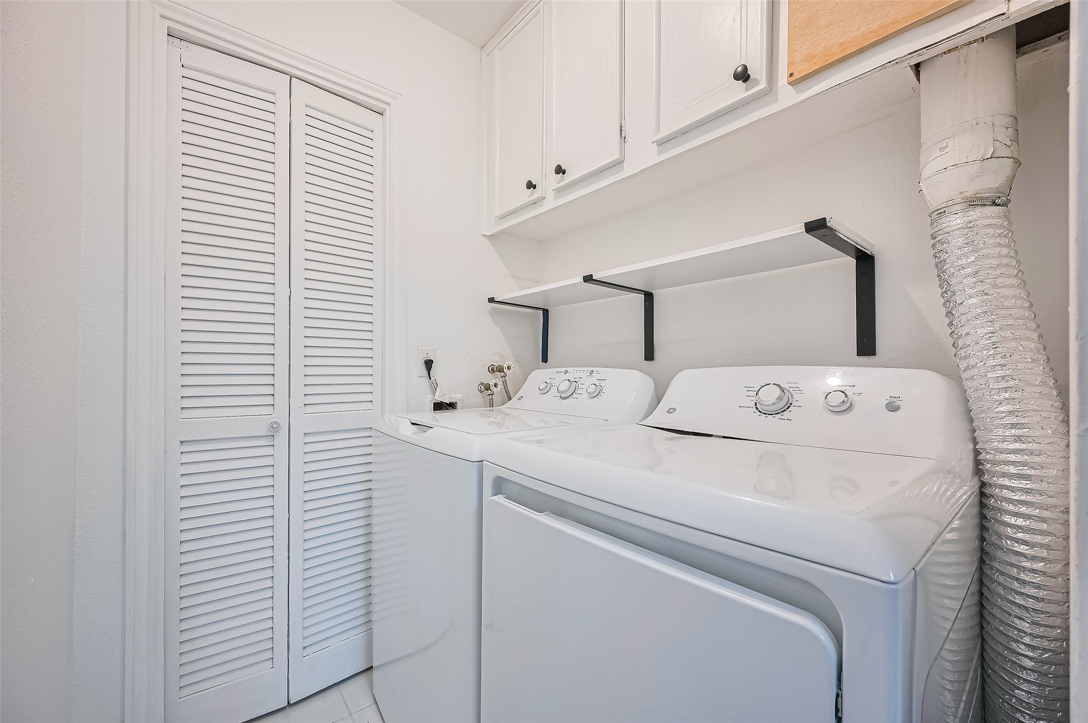 10174 Beekman Place Drive Property Photo 13