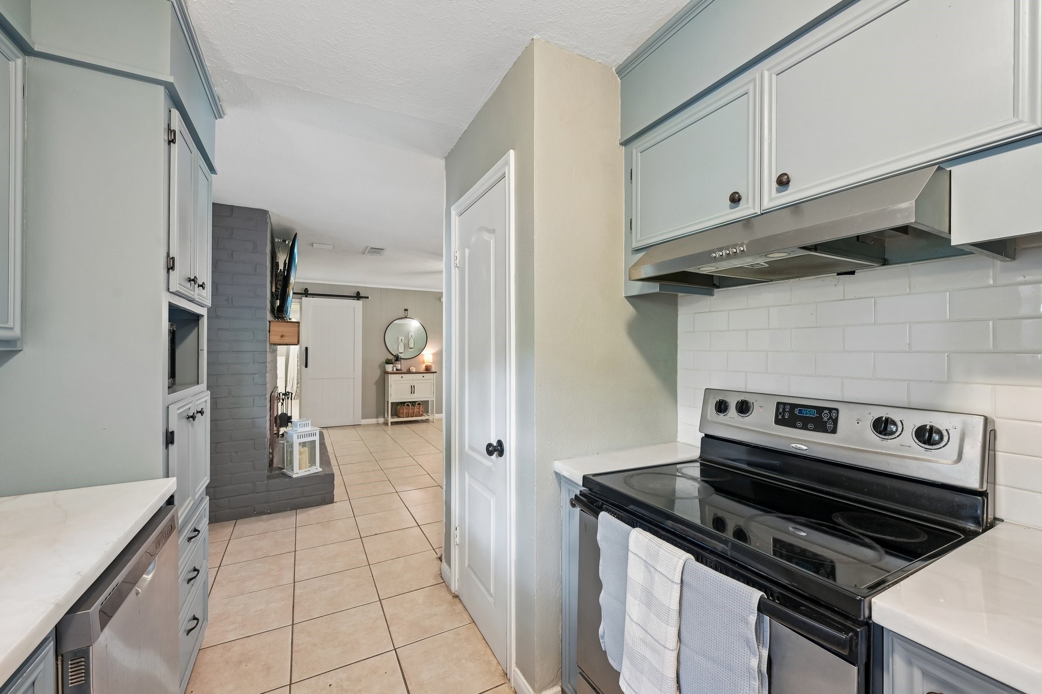15638 Charolais Drive Property Photo 14