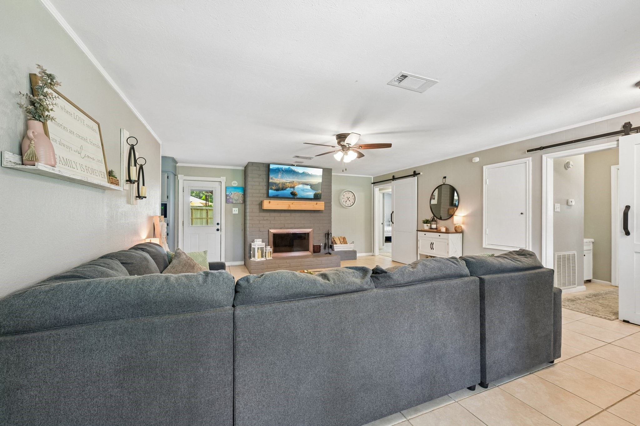 15638 Charolais Drive Property Photo 18