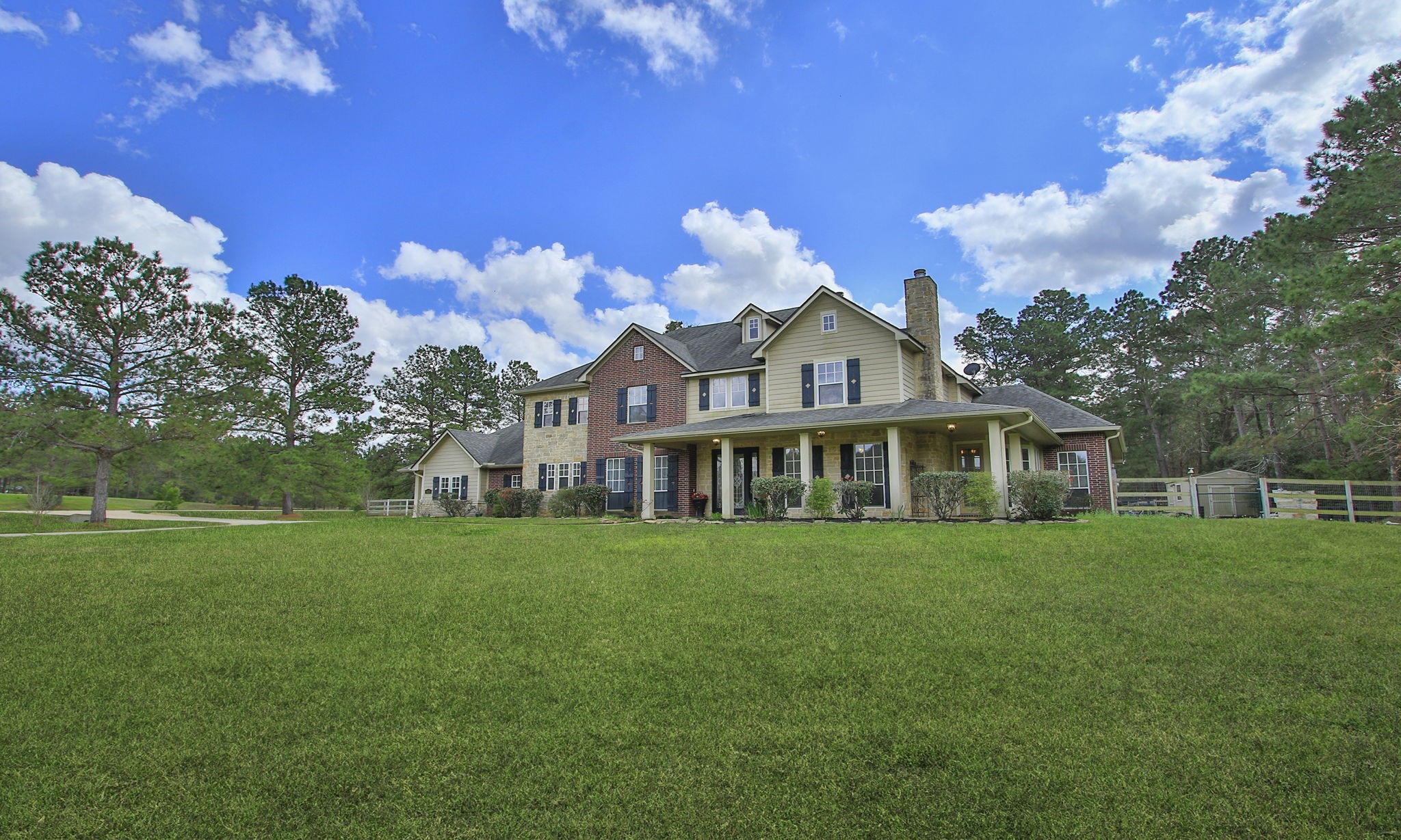 26231 Crown Ranch Boulevard Property Photo 5