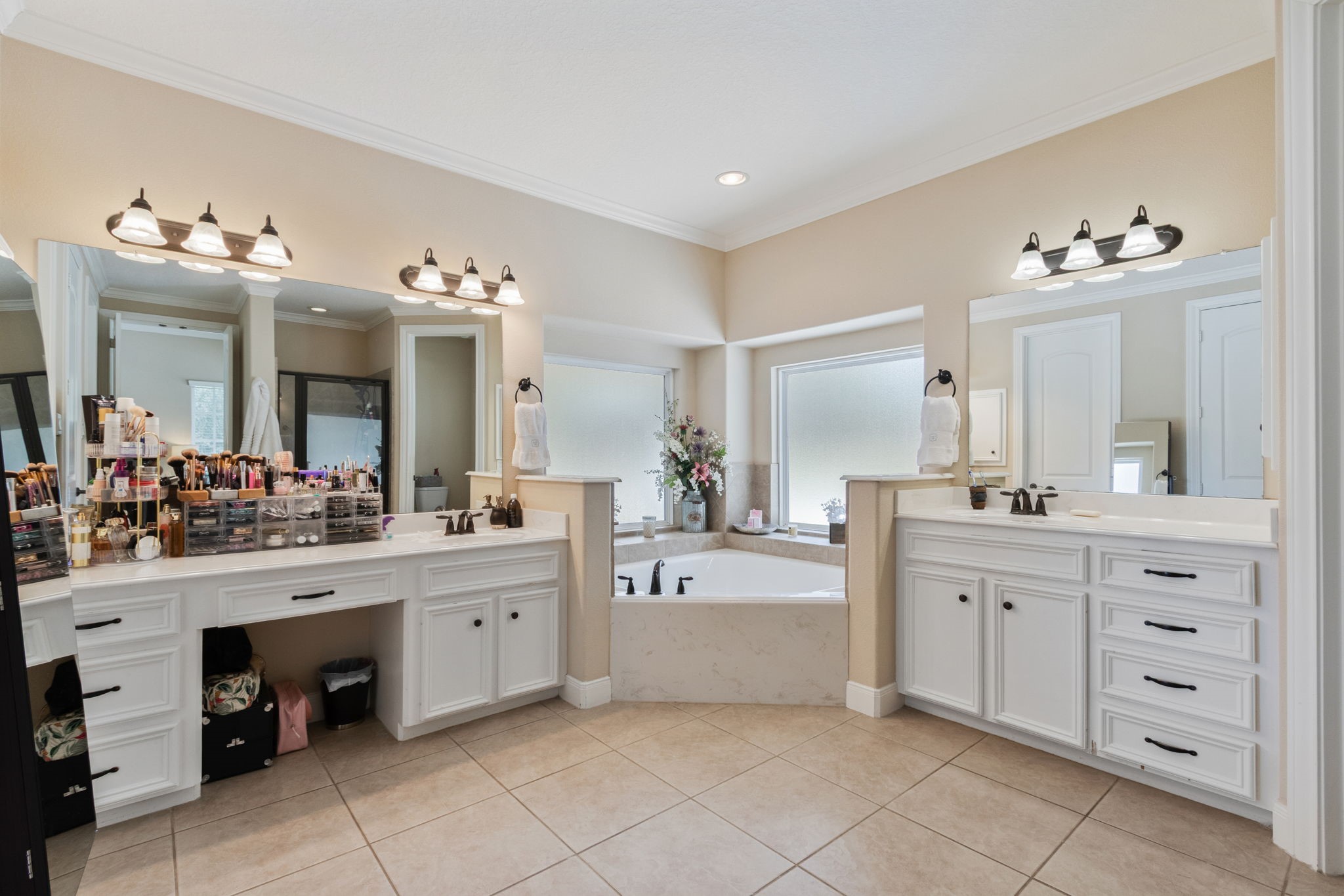 26231 Crown Ranch Boulevard Property Photo 19