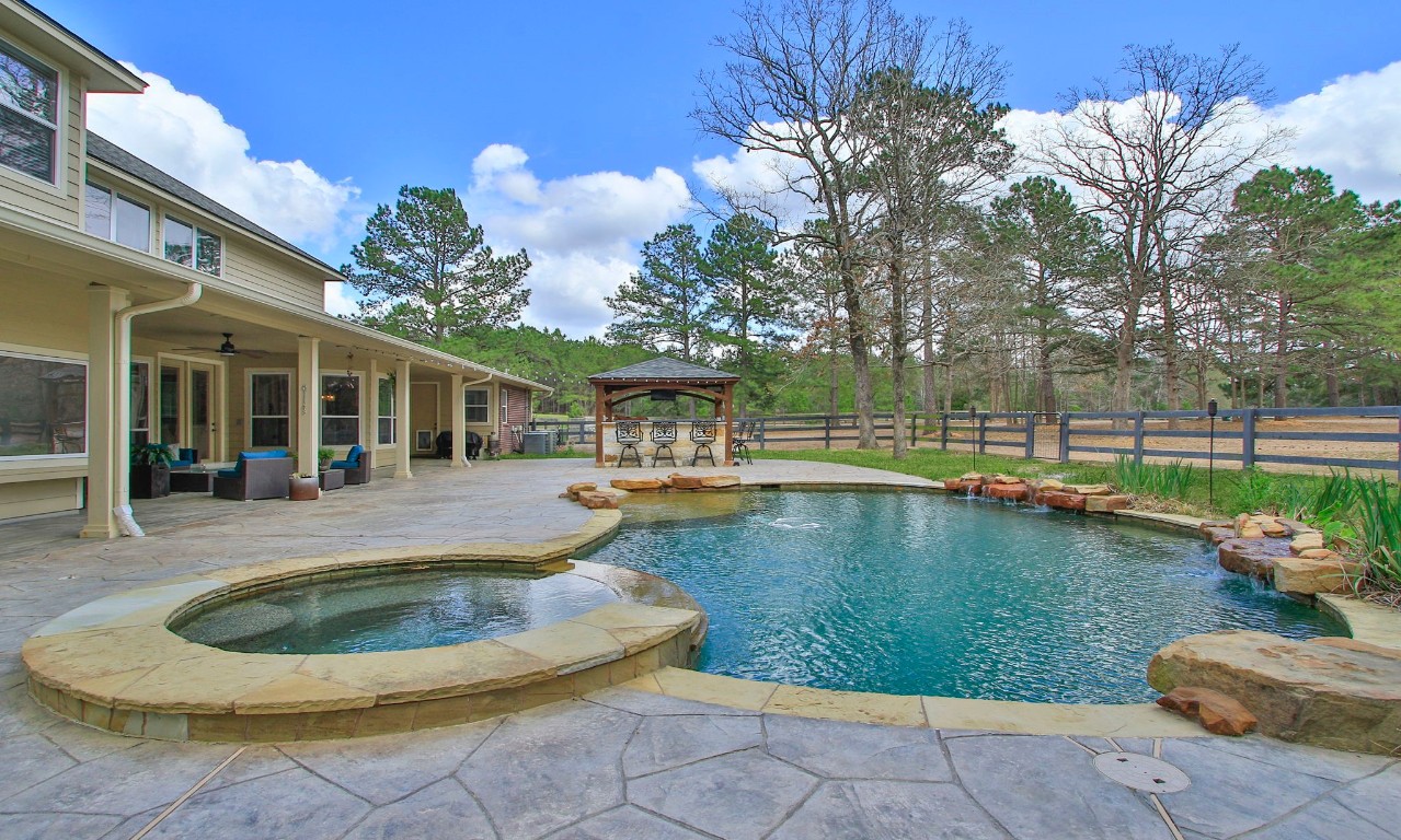 26231 Crown Ranch Boulevard Property Photo 32
