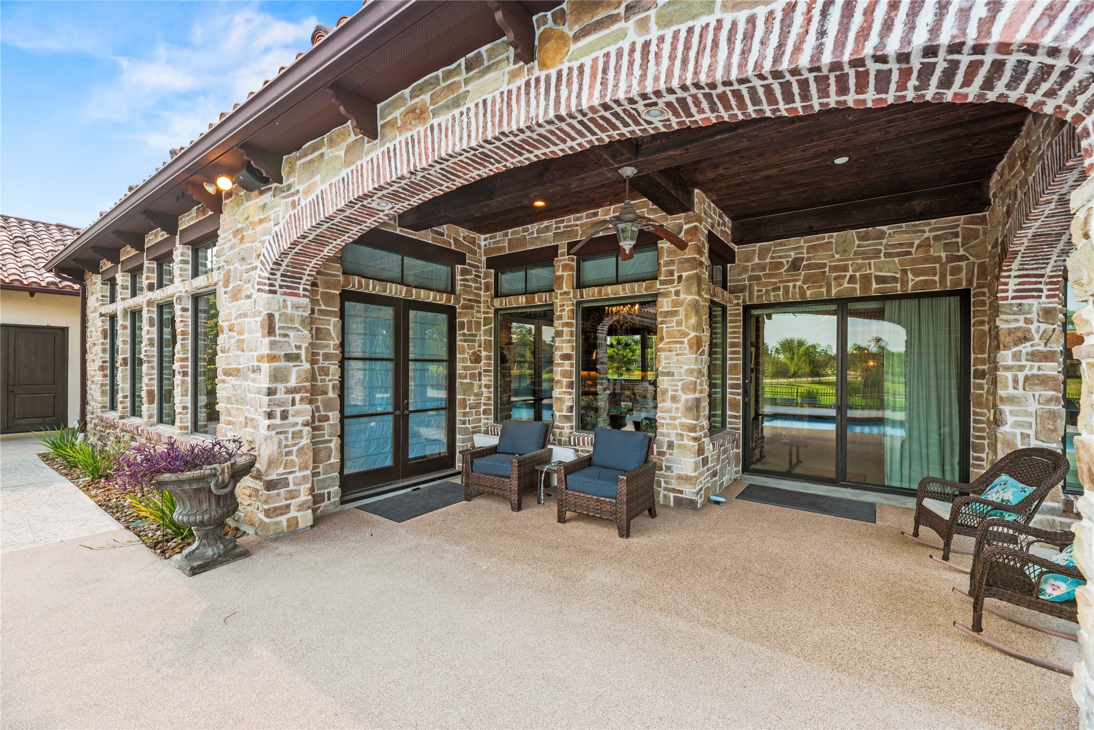 7715 Firethorne Creek Court Property Photo 46