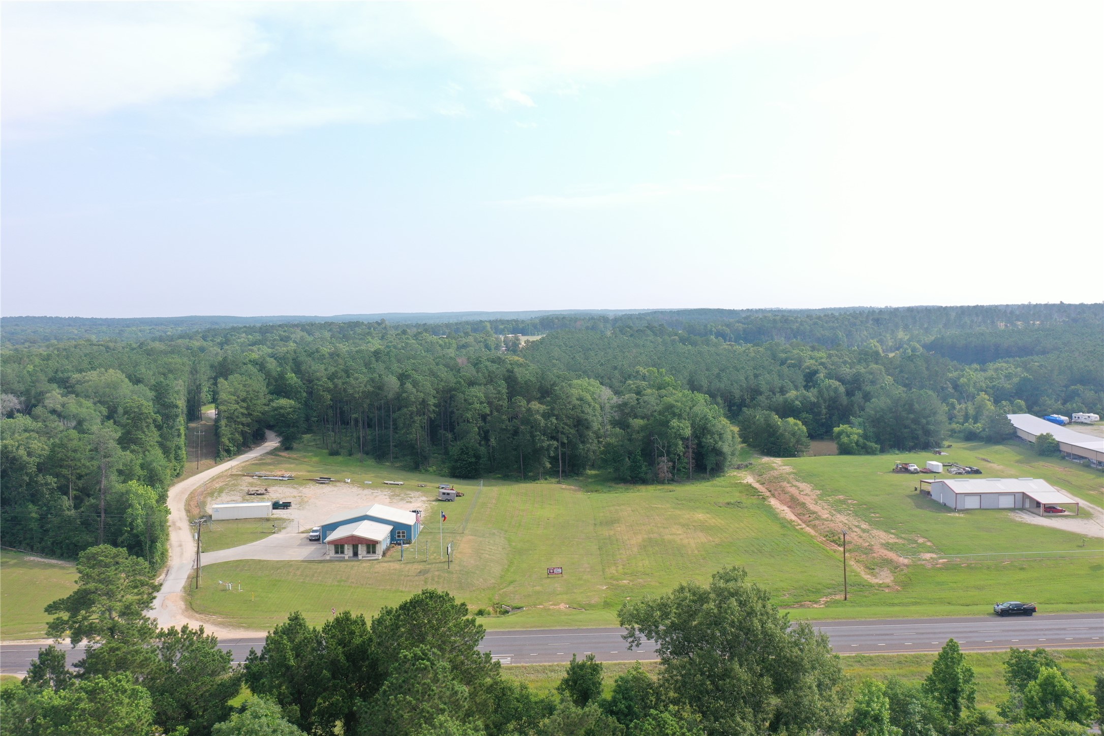 5909 W Us Hwy 190 Property Photo 5