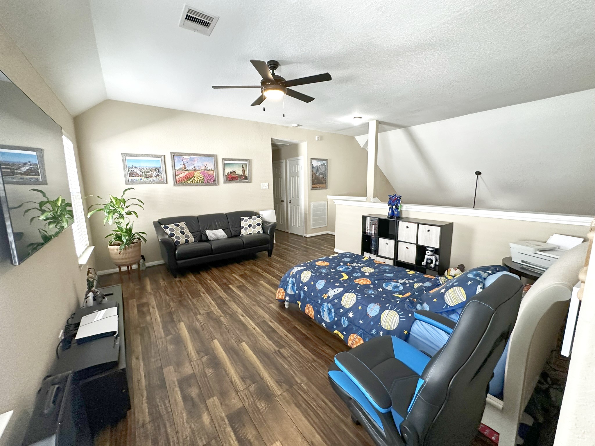 26830 Henson Falls Drive Property Photo 14