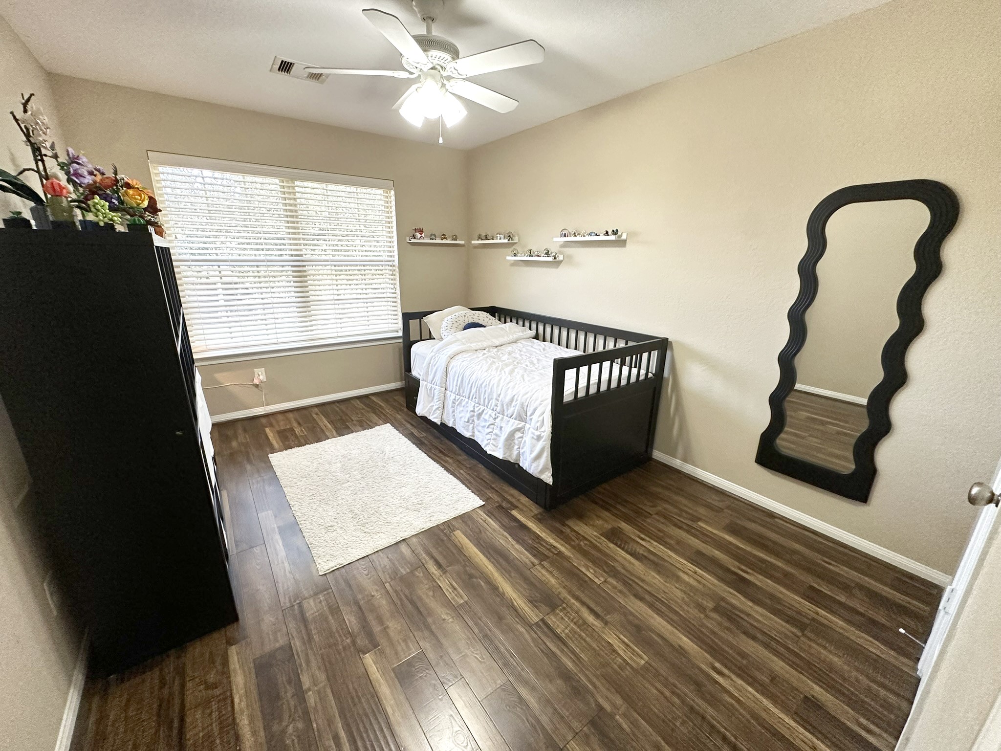 26830 Henson Falls Drive Property Photo 15