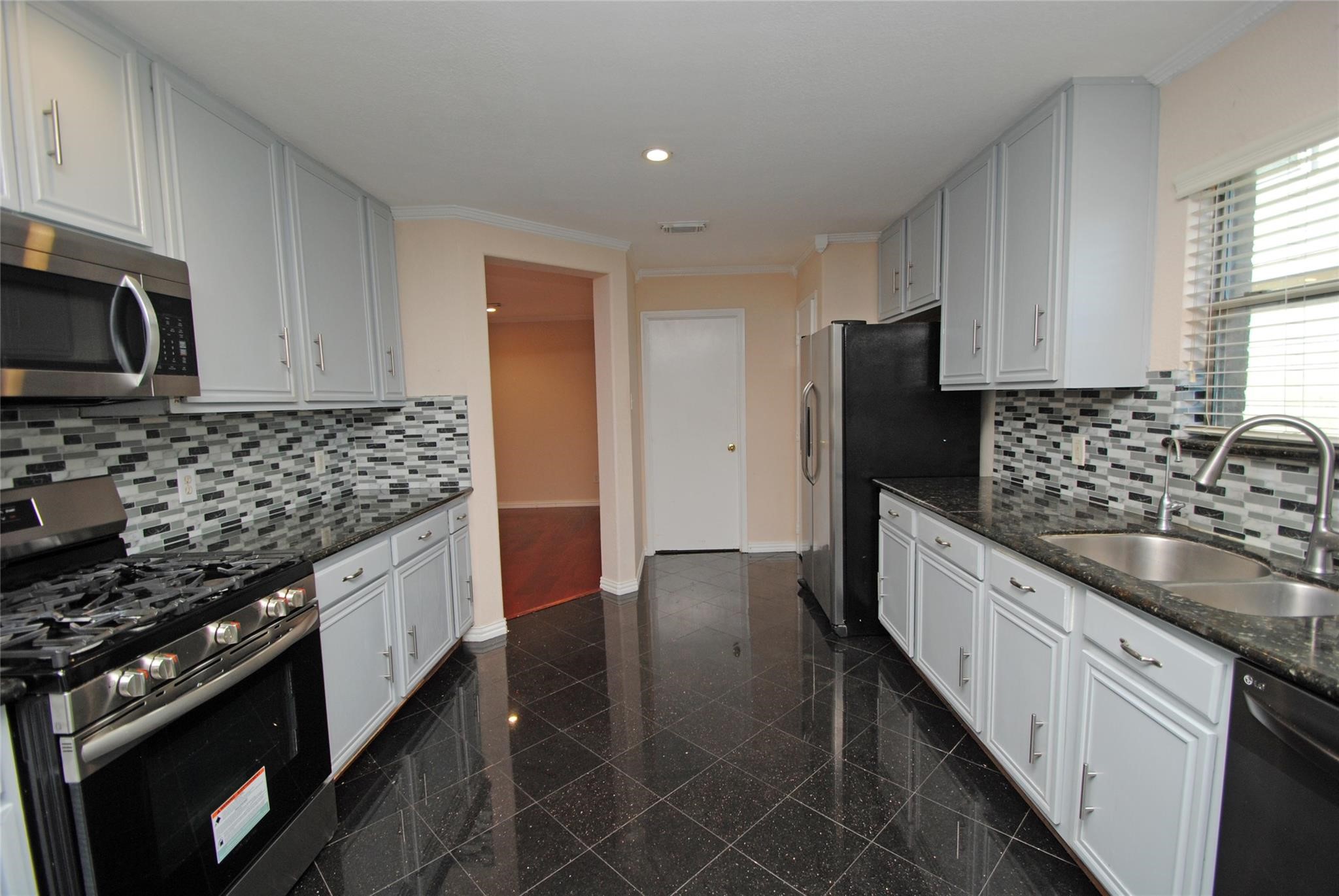 3614 Samuel Adams Lane Property Photo 8