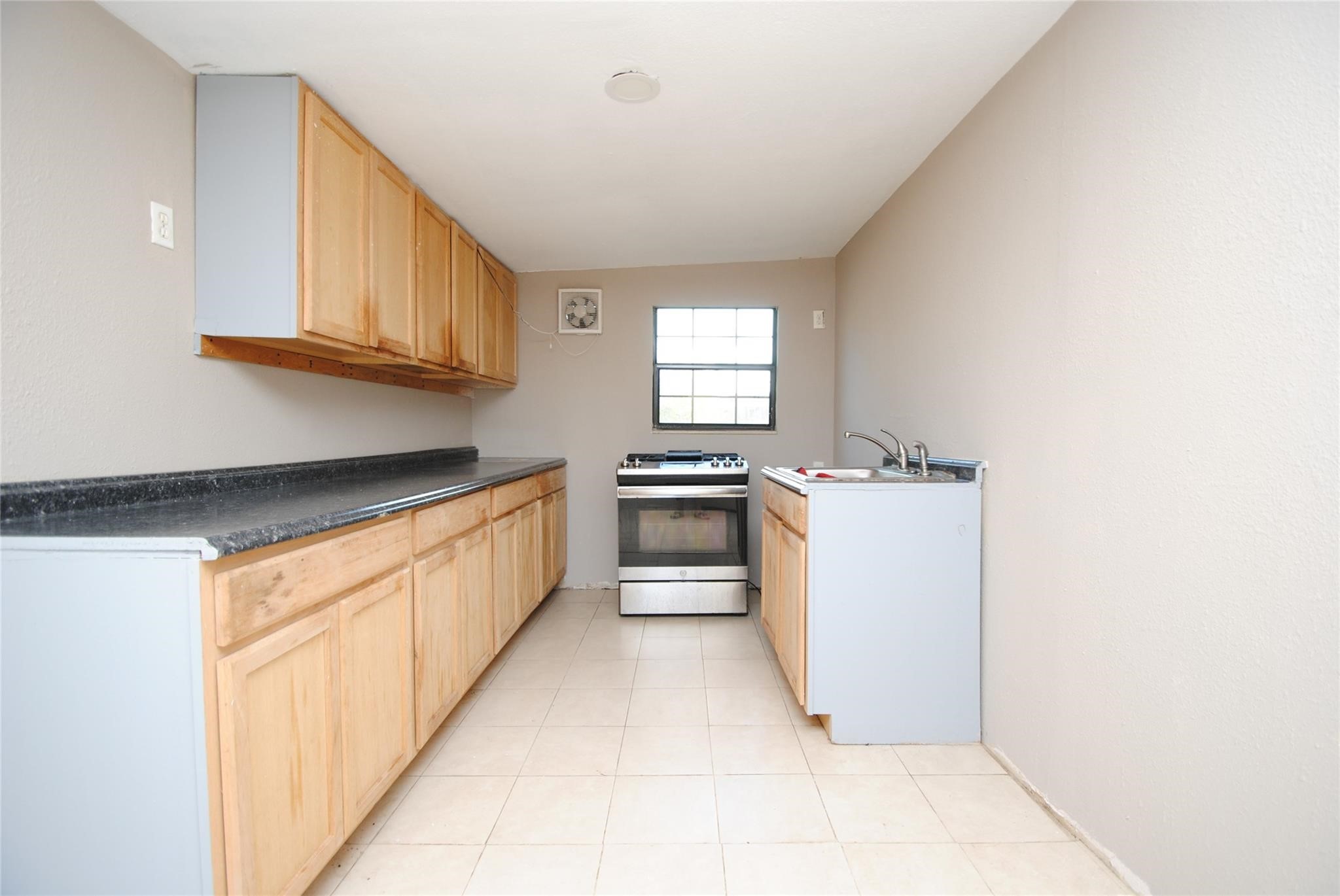 3614 Samuel Adams Lane Property Photo 25