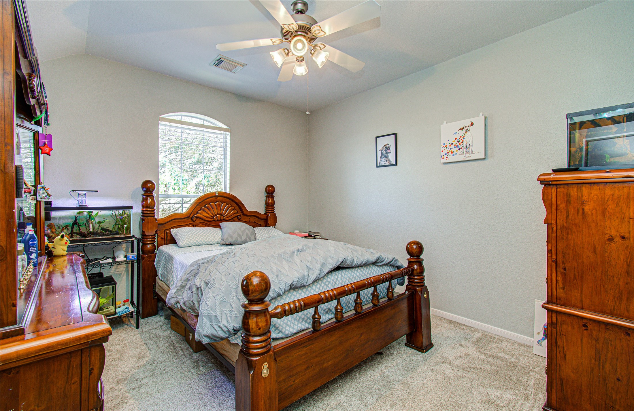 105 Hawke Bay Lane Property Photo 32