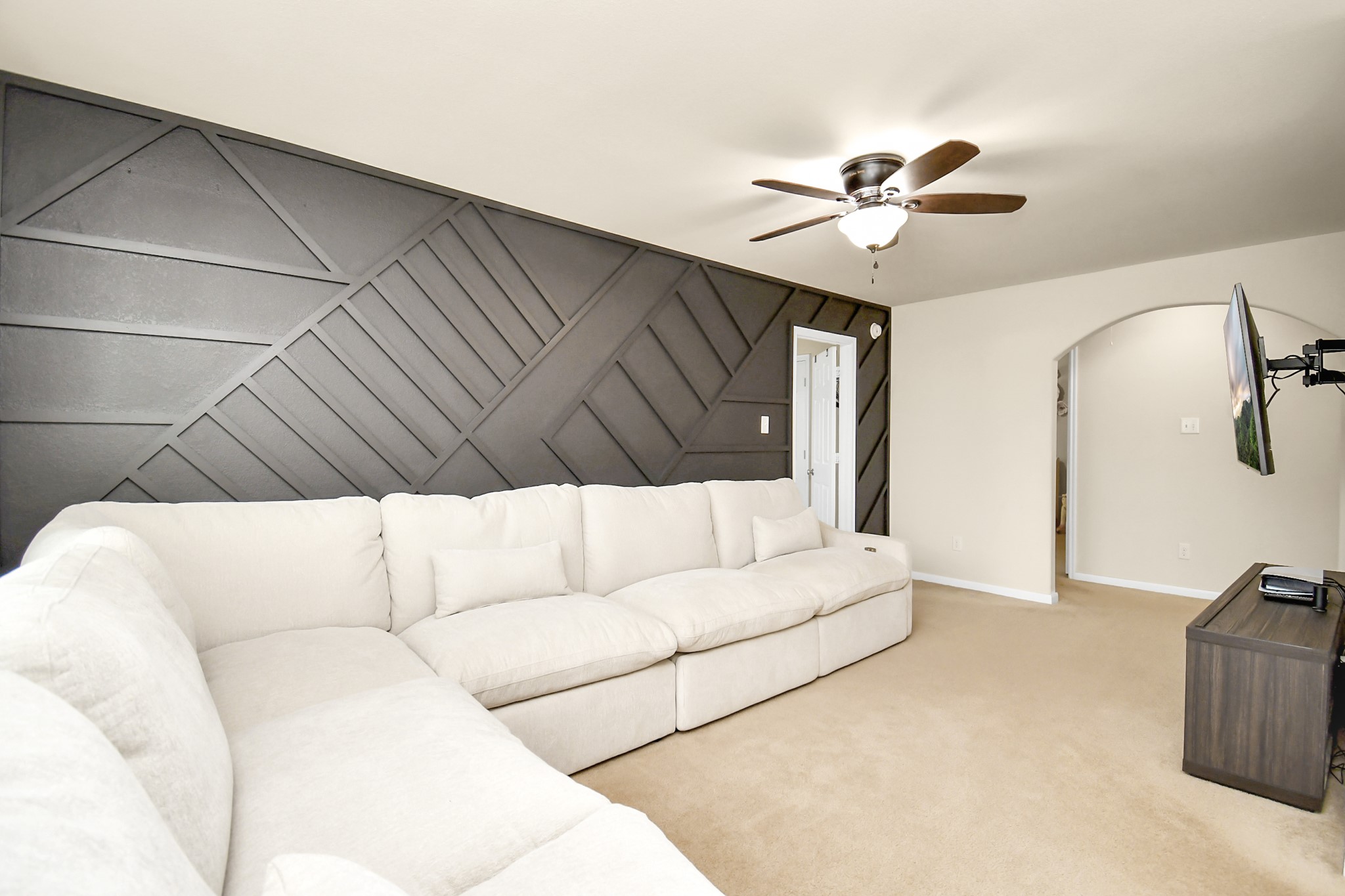 21611 Goloby Drive Property Photo 34