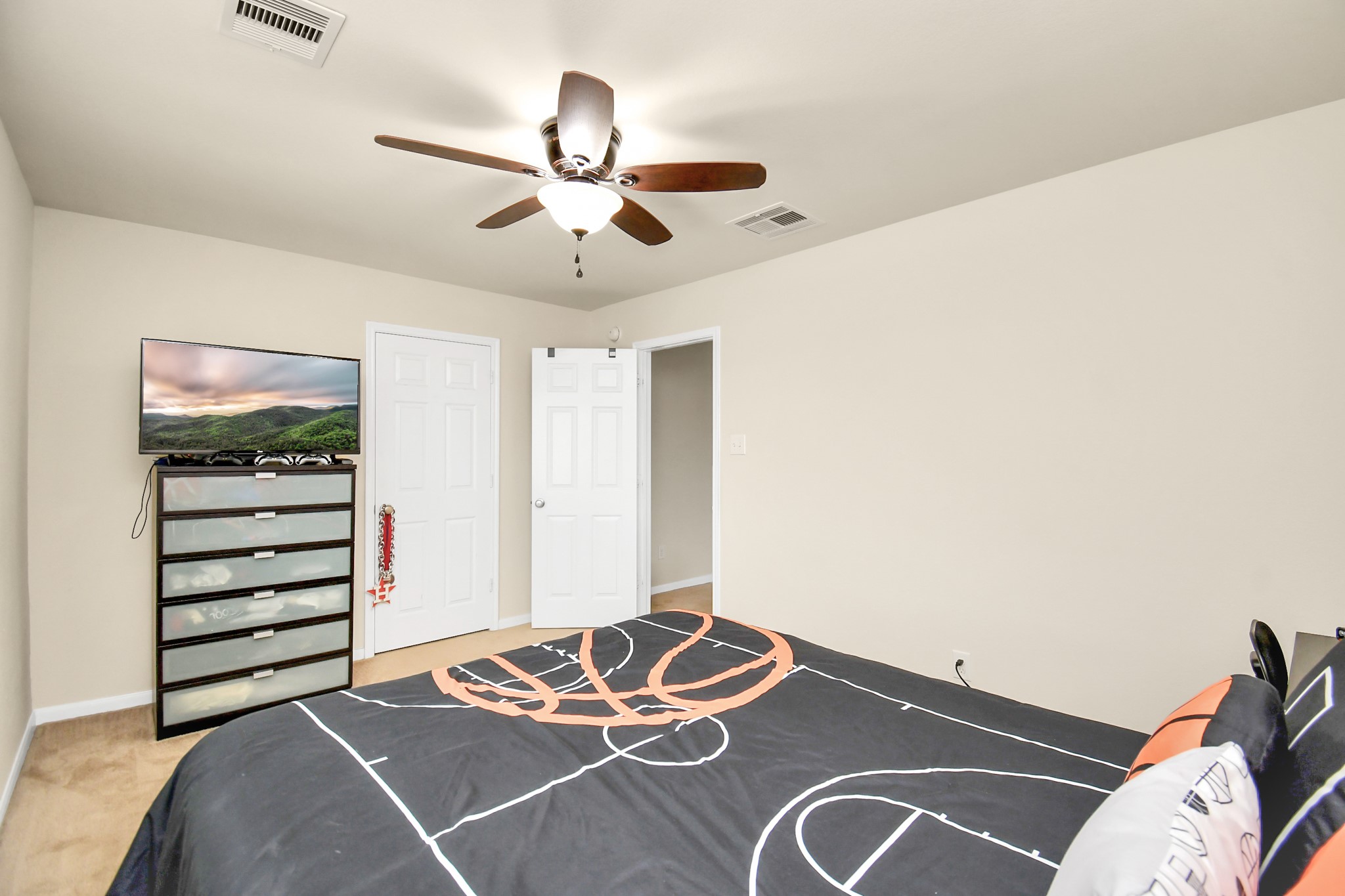 21611 Goloby Drive Property Photo 37