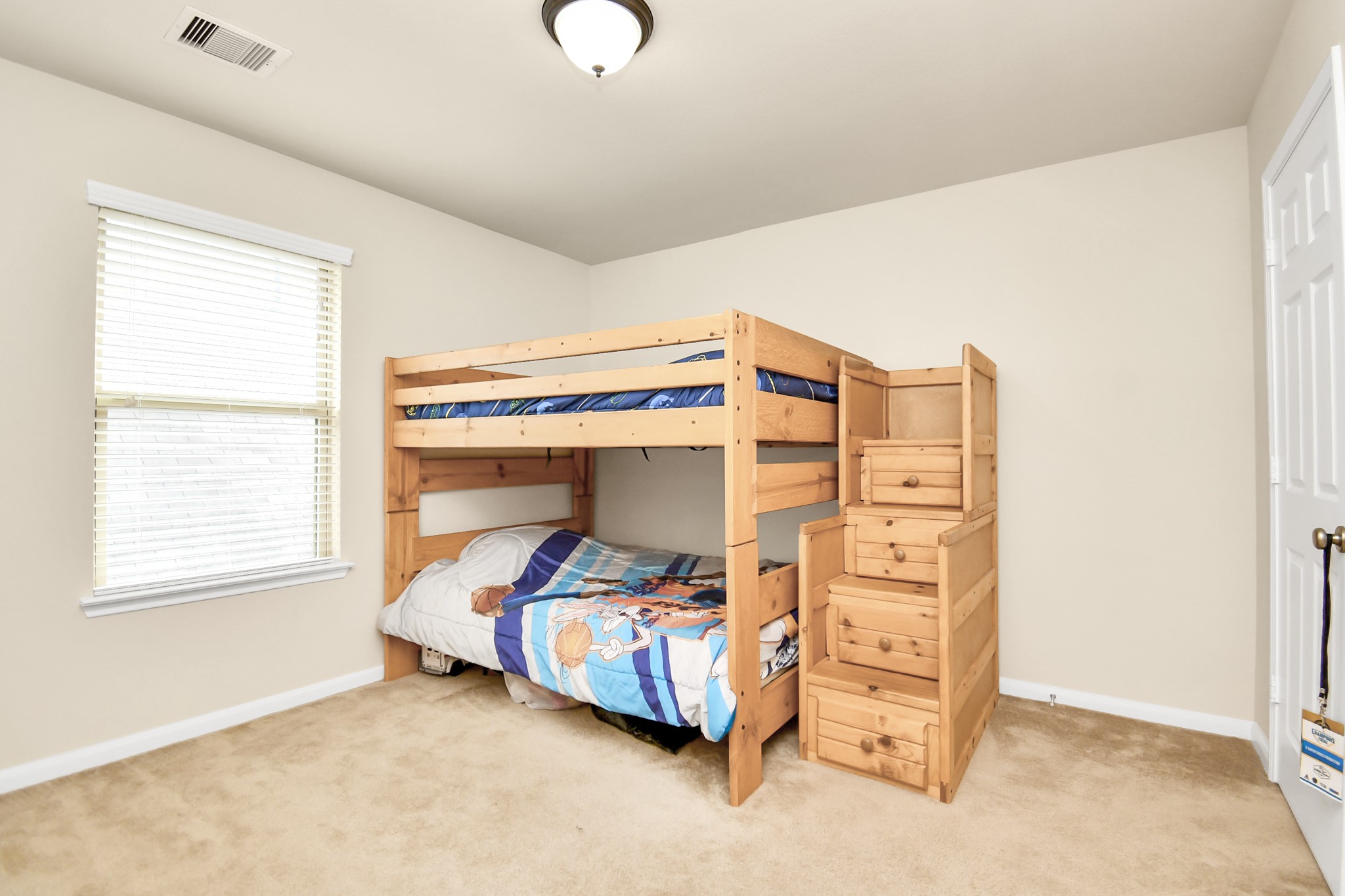 21611 Goloby Drive Property Photo 40