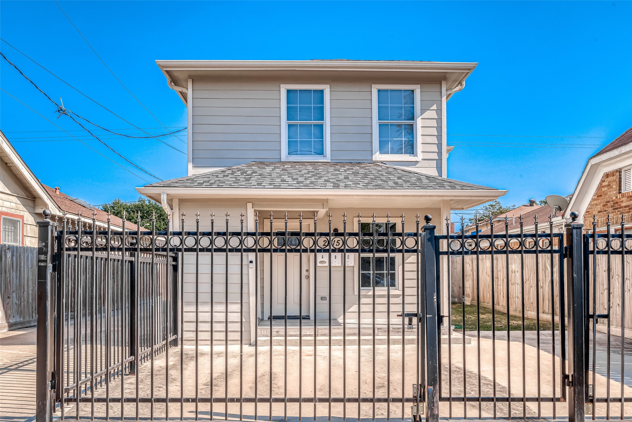 2415 Lidstone Street C Property Photo 1