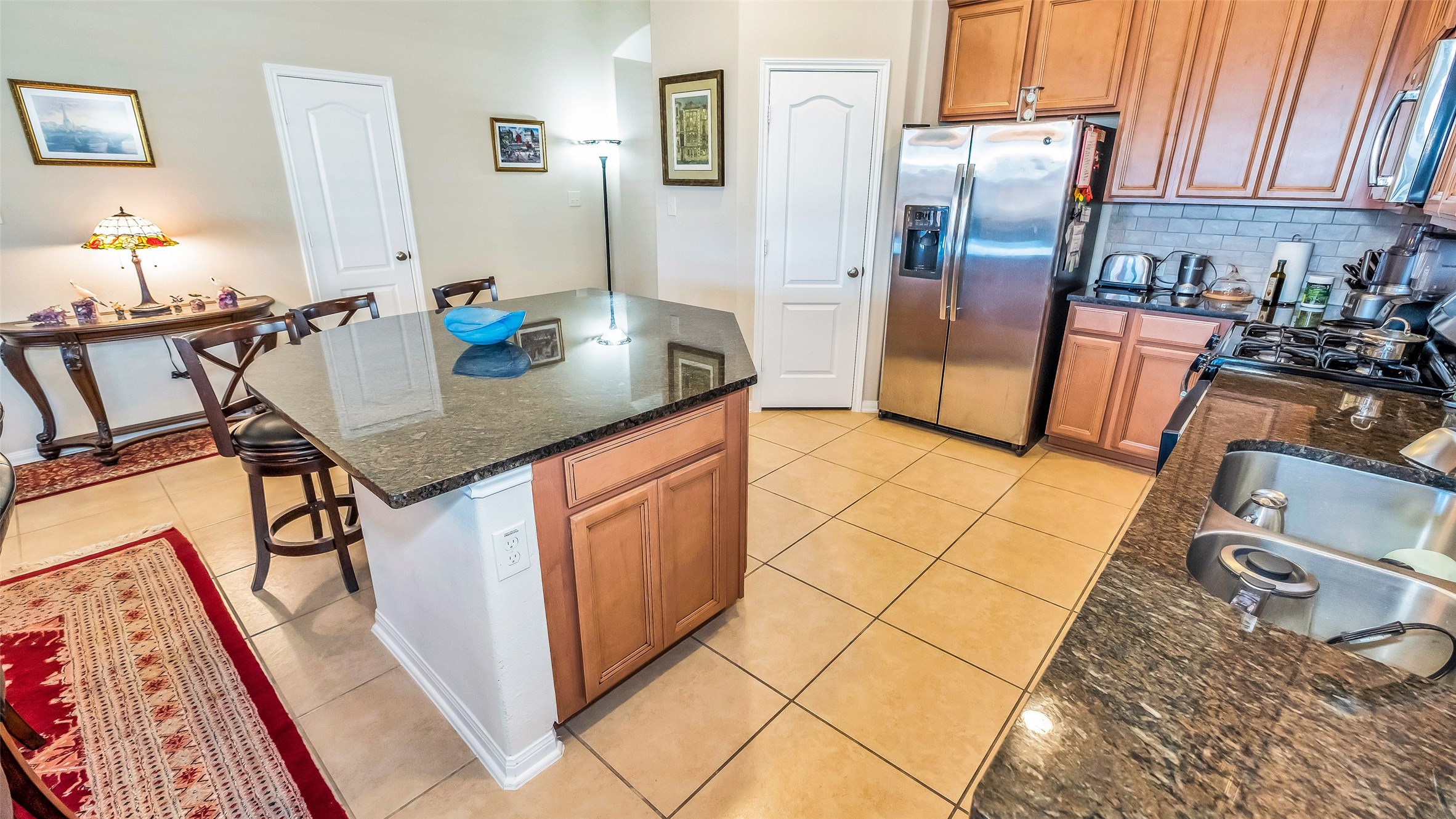 8807 Seguin Cove Lane Property Photo 10