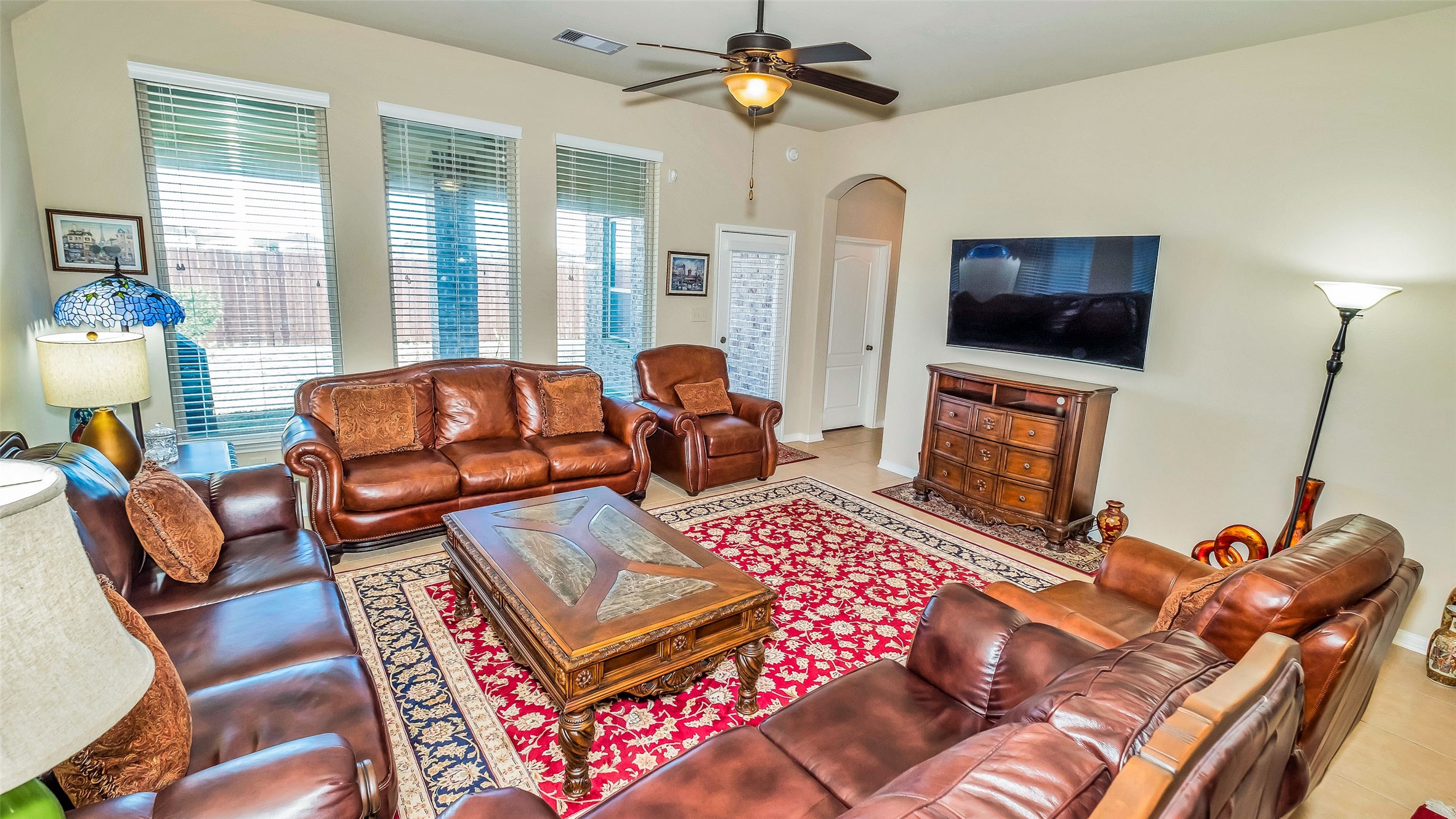 8807 Seguin Cove Lane Property Photo 12