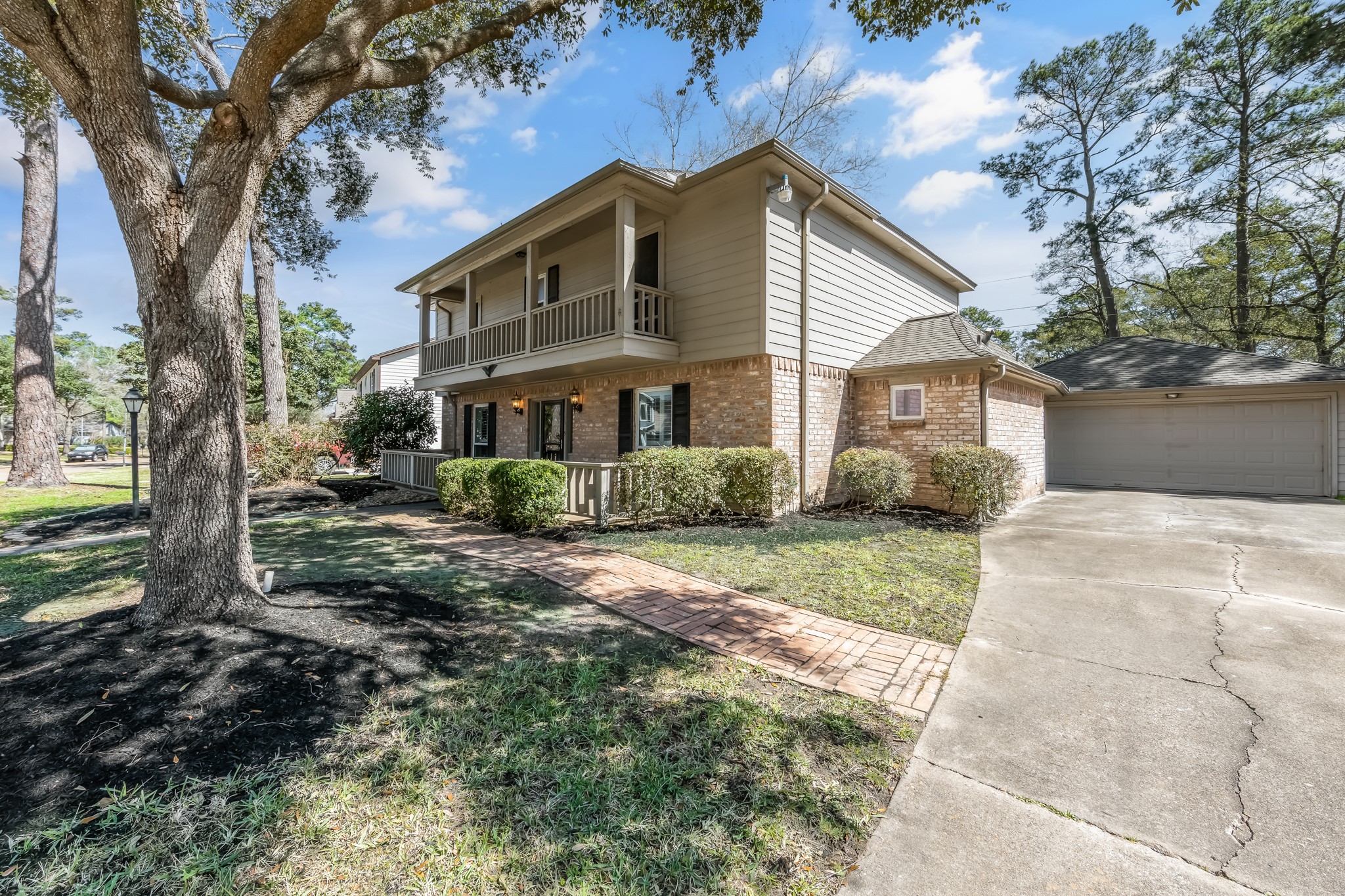 12519 Ravensway Drive Property Photo 4