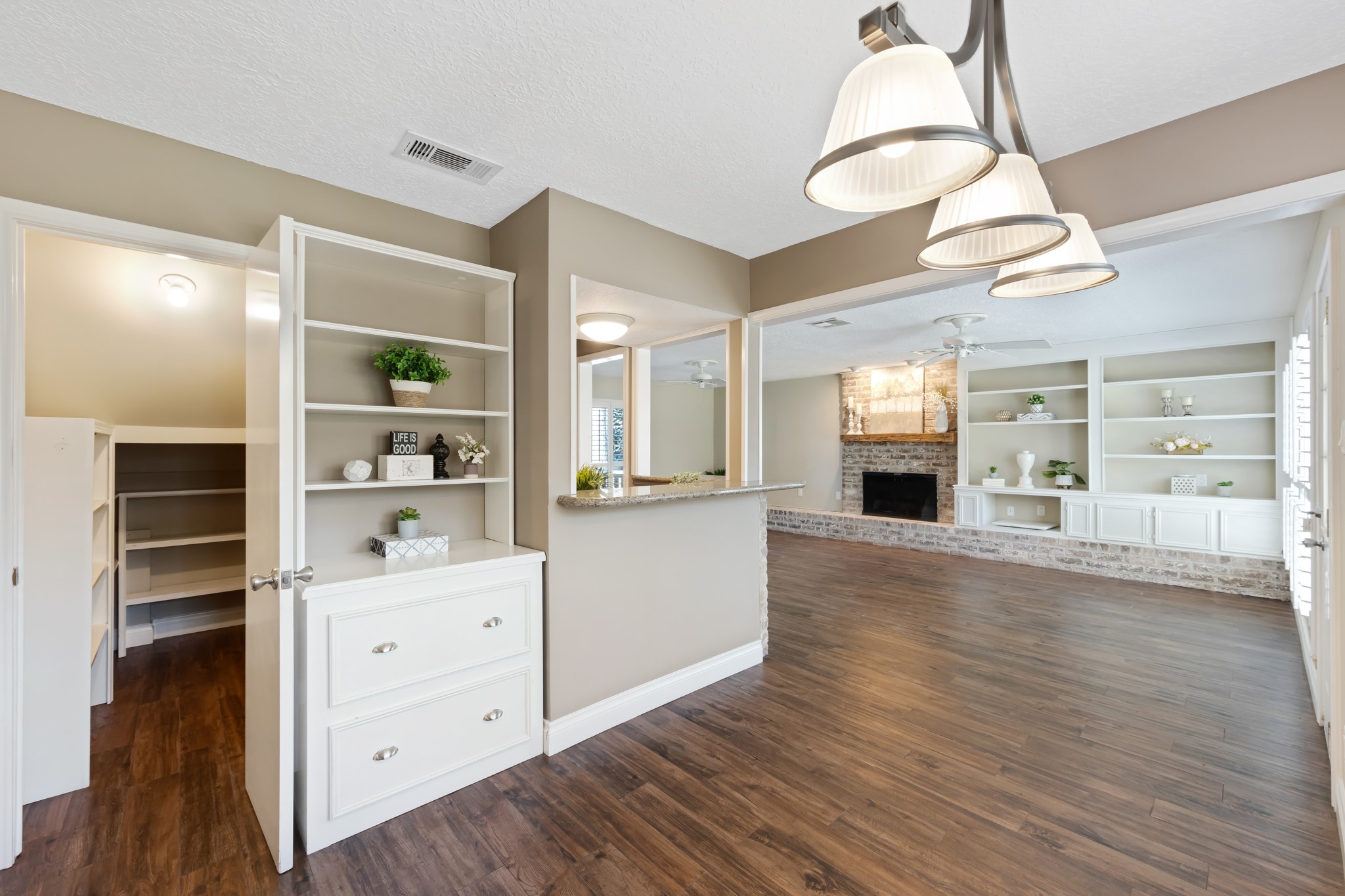 12519 Ravensway Drive Property Photo 13