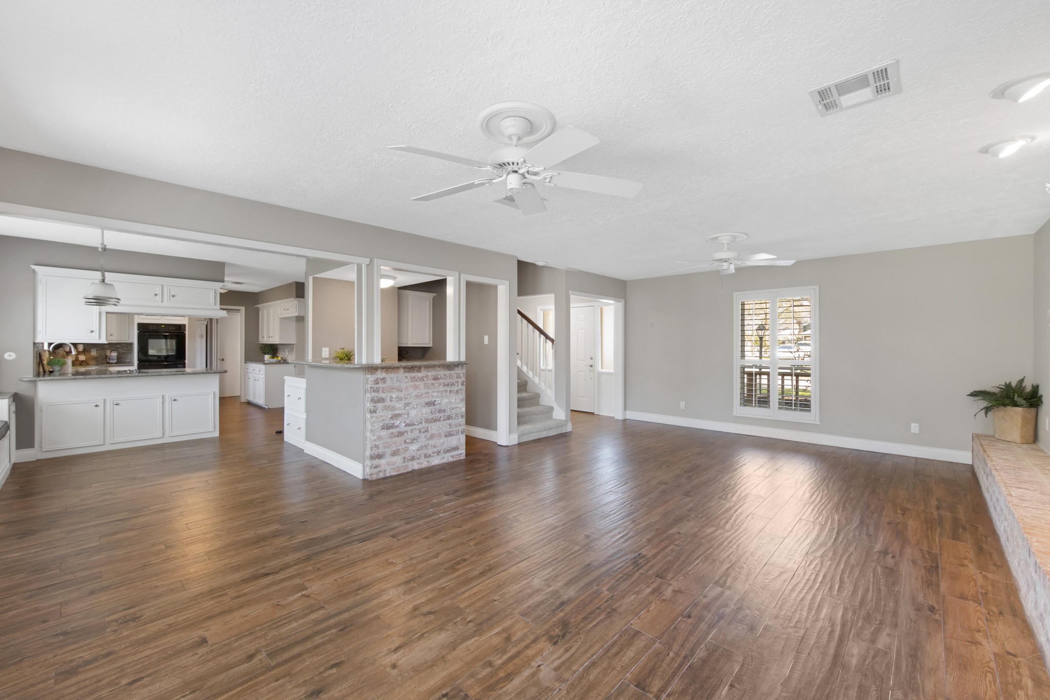 12519 Ravensway Drive Property Photo 19