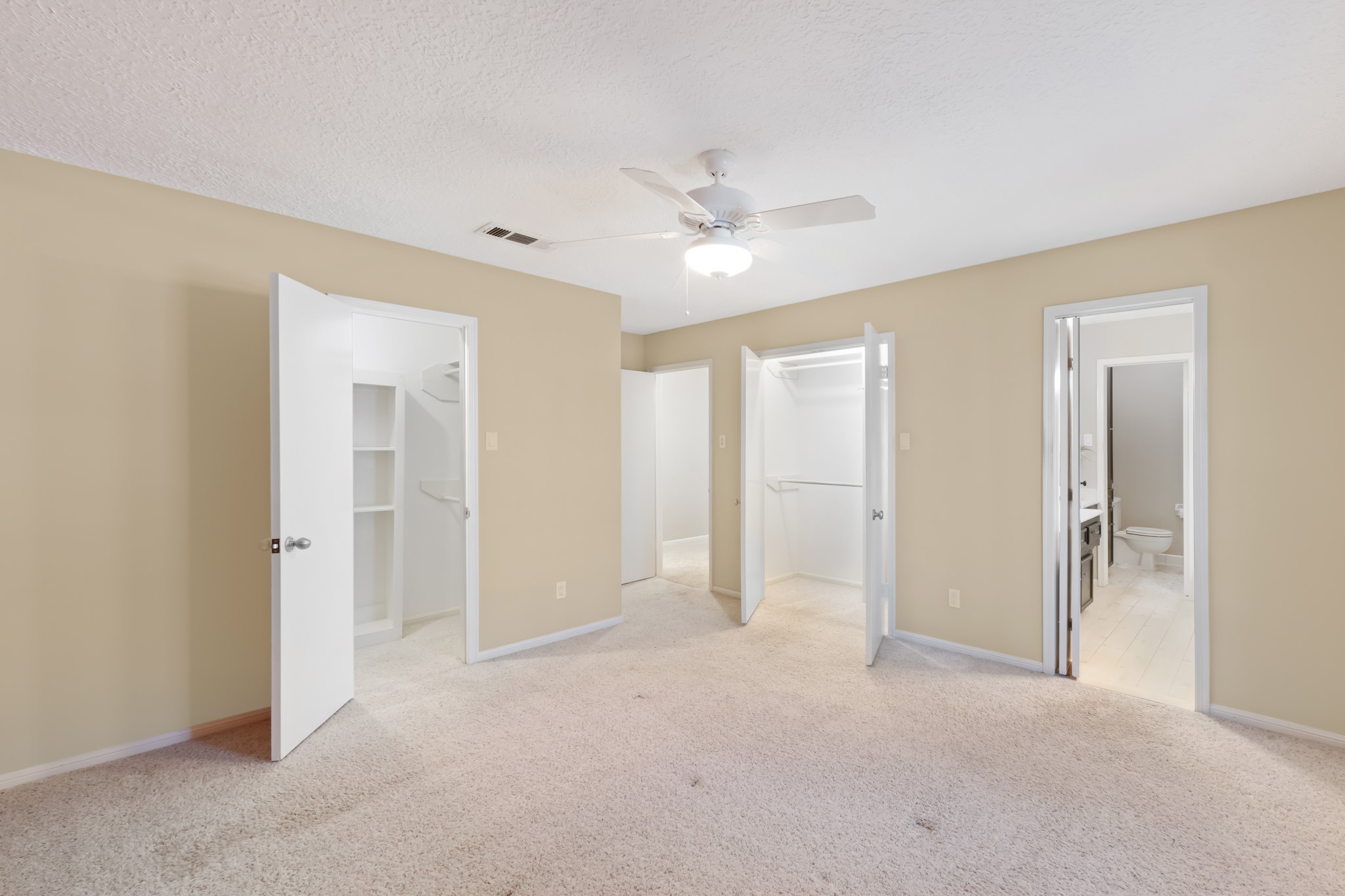 12519 Ravensway Drive Property Photo 24