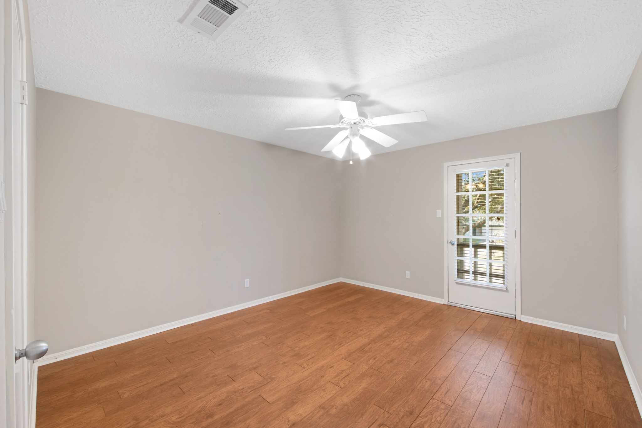 12519 Ravensway Drive Property Photo 28