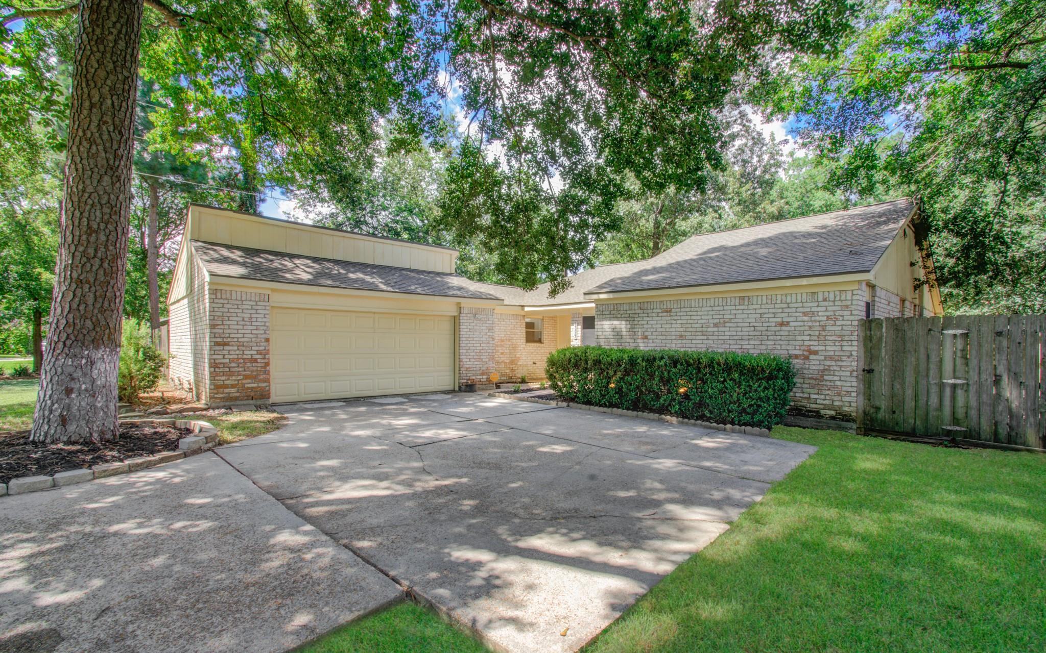 25223 Lynbriar Lane, Spring TX 77373 Property Photo 1